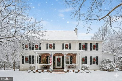 801 COX ROAD MOORESTOWN NJ 08057