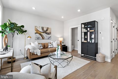 1208 M STREET NW 61 WASHINGTON DC 20005