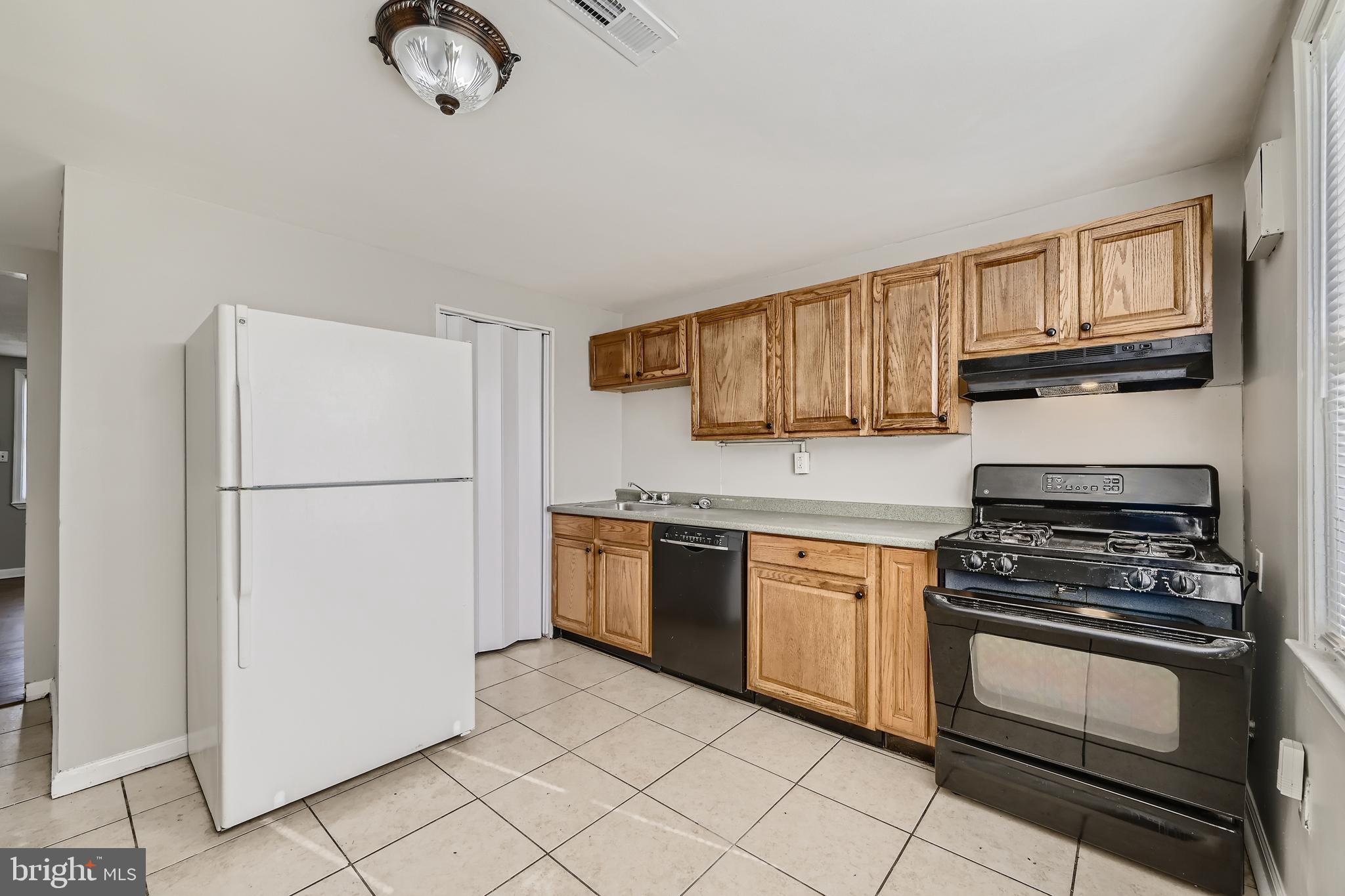 LAKELAND - Residential