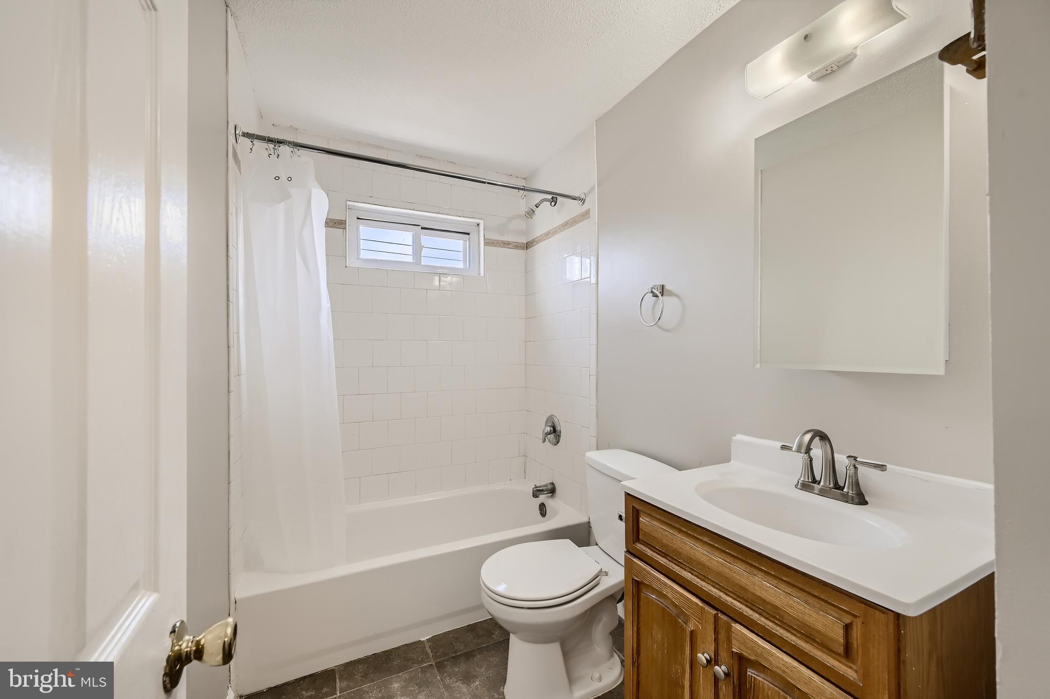 LAKELAND - Residential