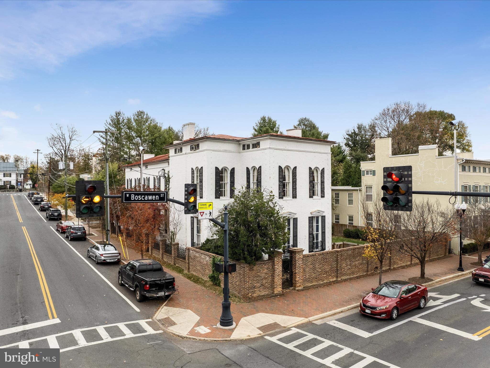 230 W BOSCAWEN STREET