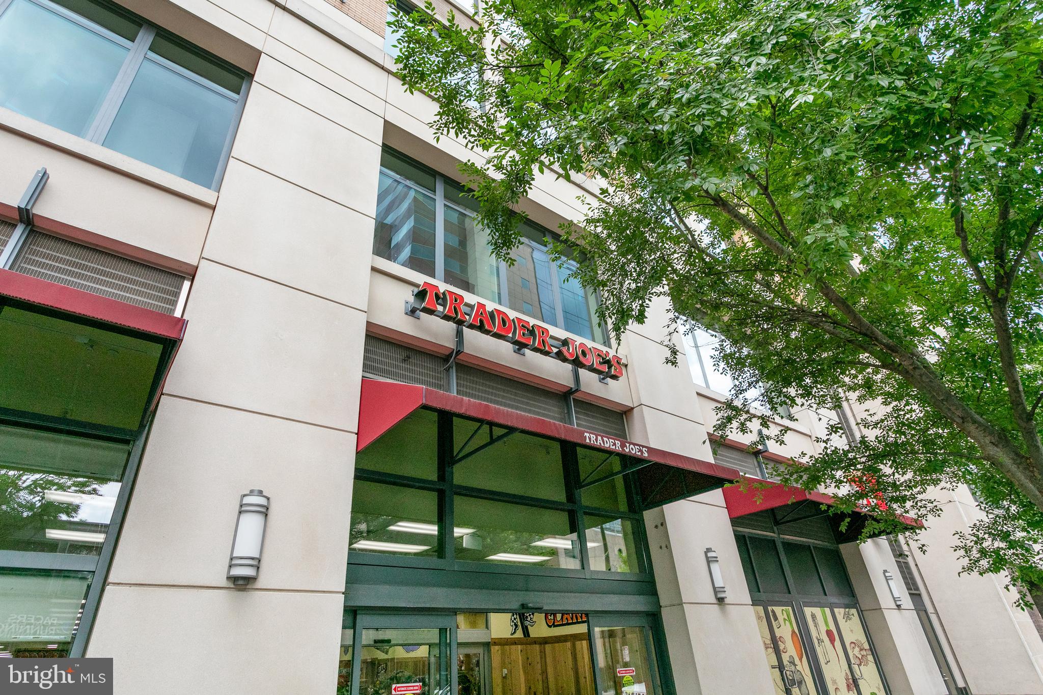 CLARENDON - Residential