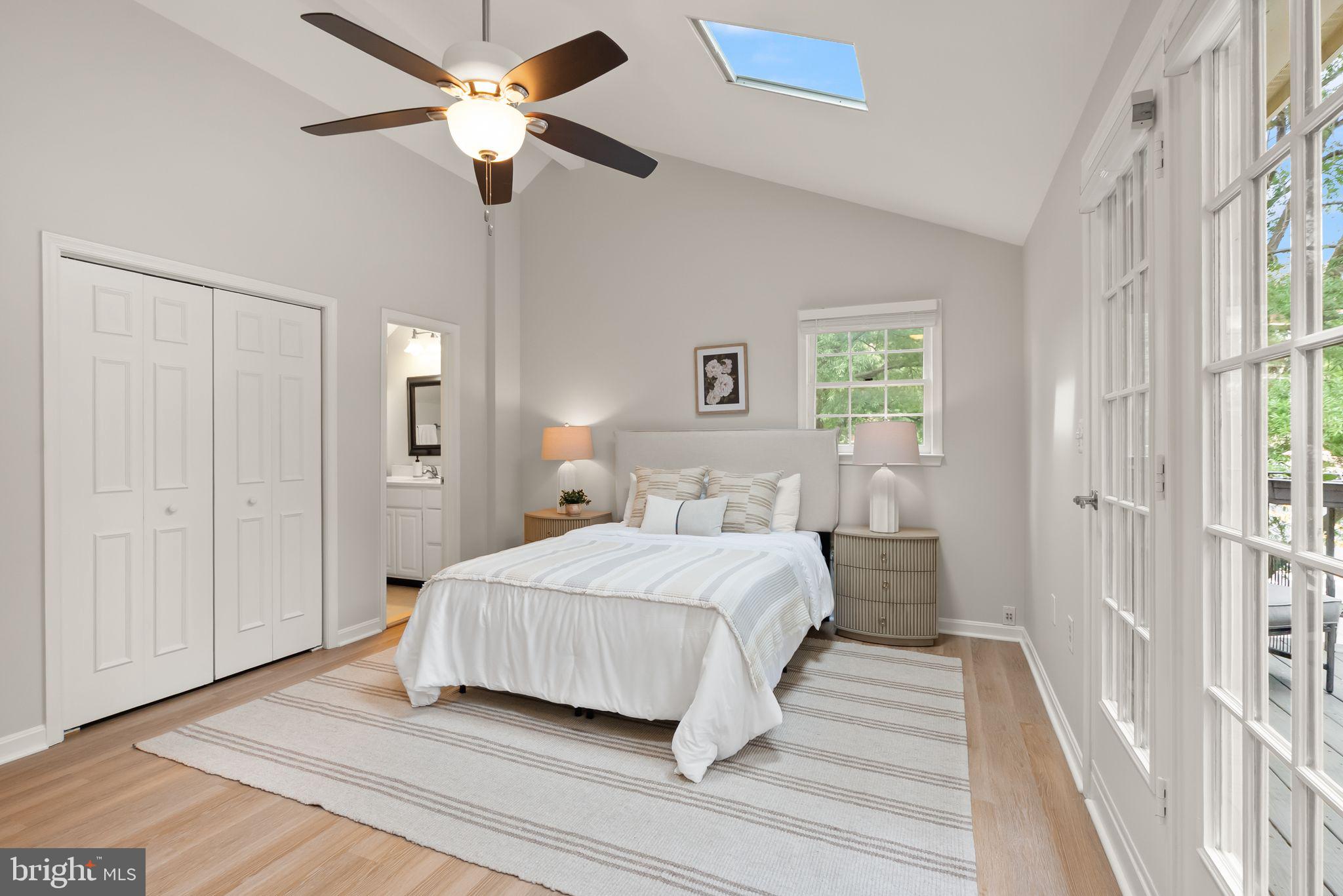 CLARENDON - Residential