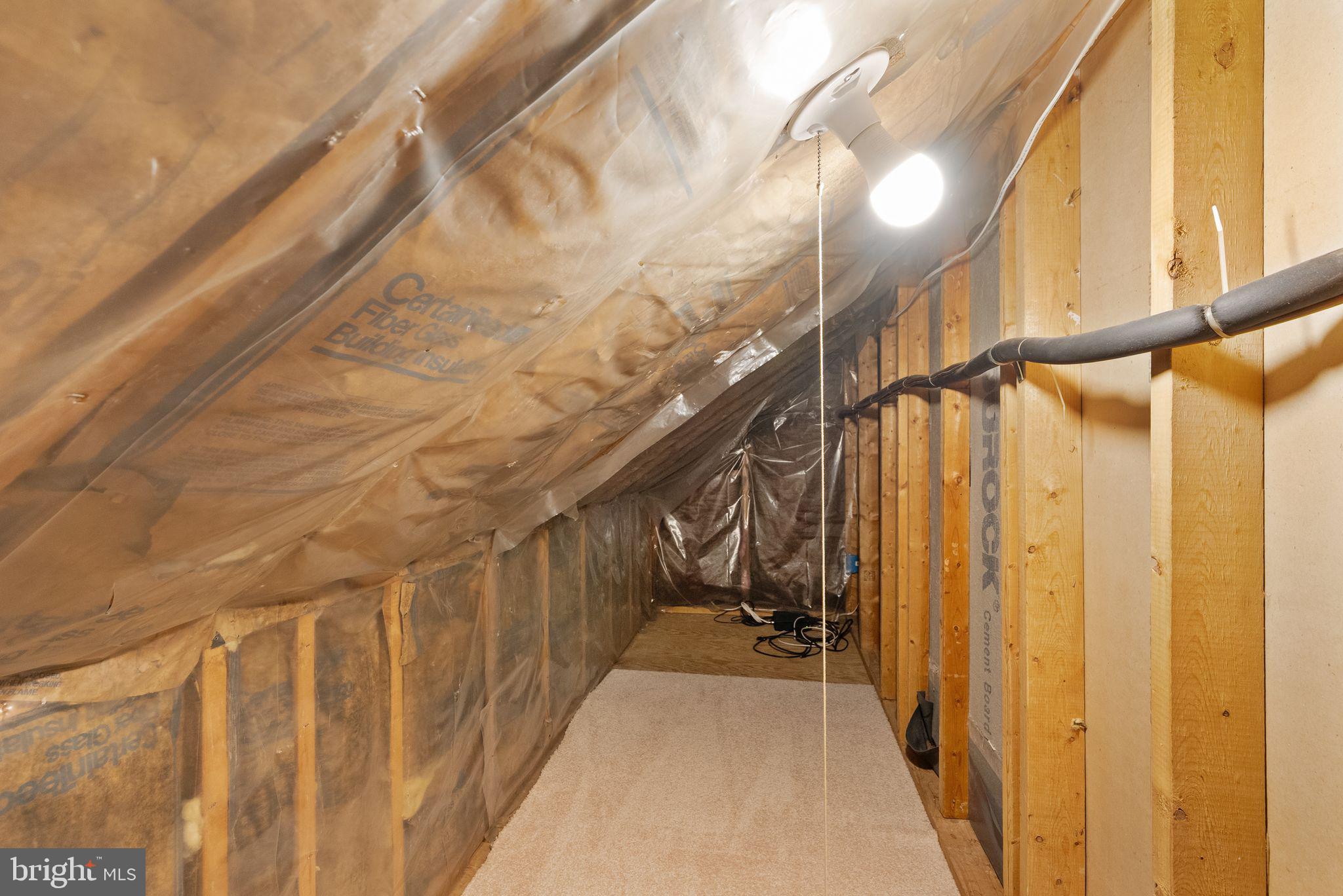 CLARENDON - Residential