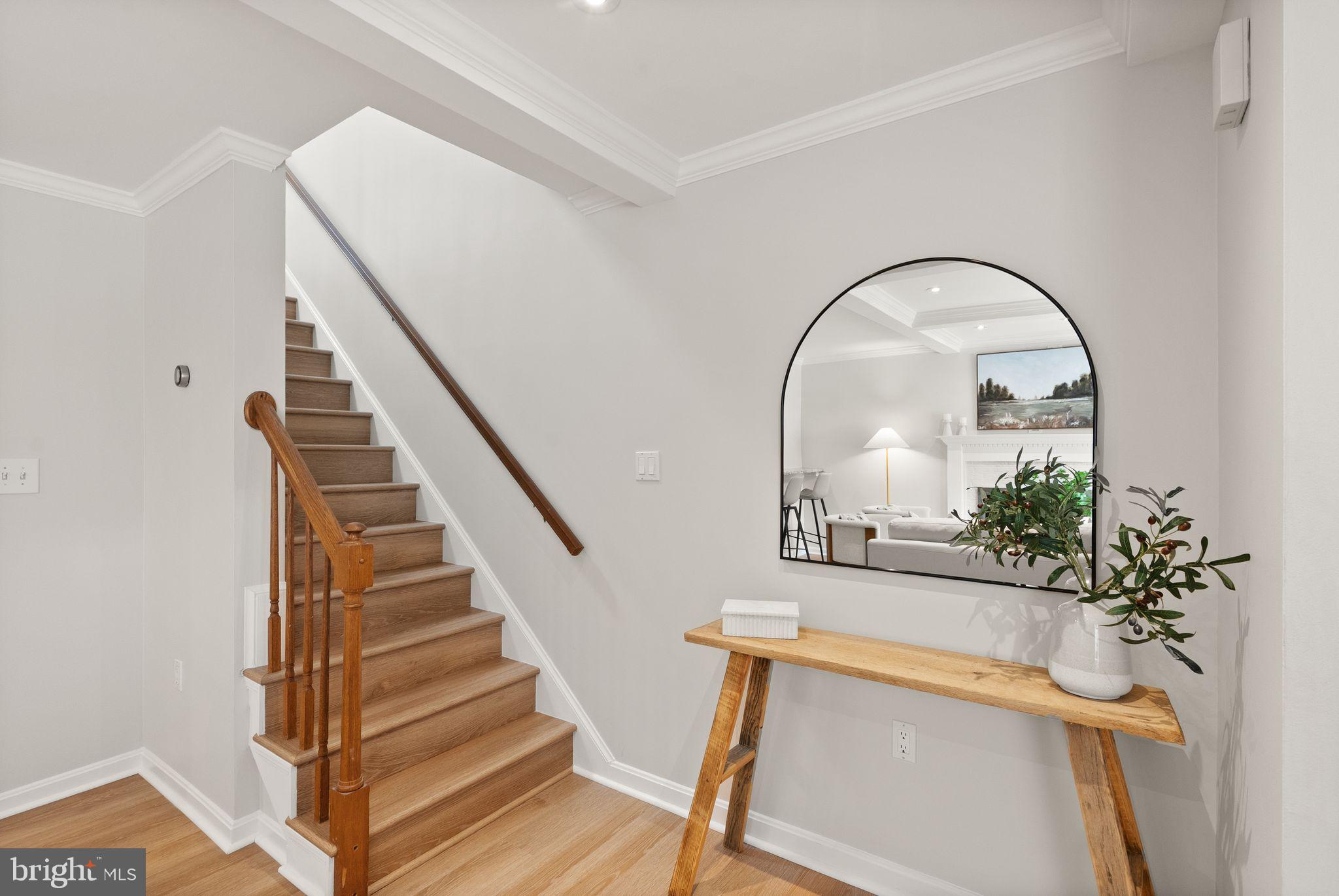 CLARENDON - Residential