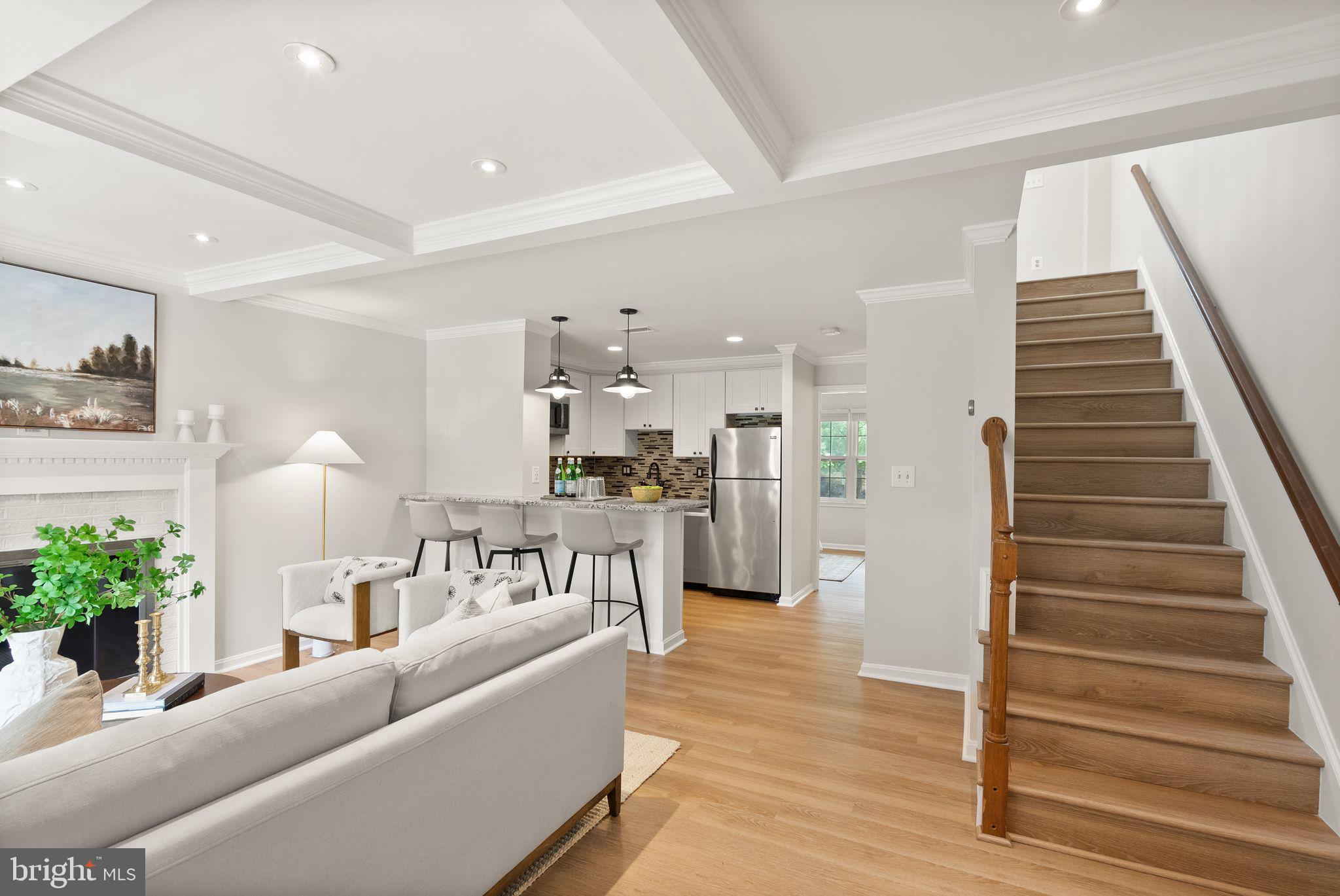 2500 FAIRFAX DRIVE B