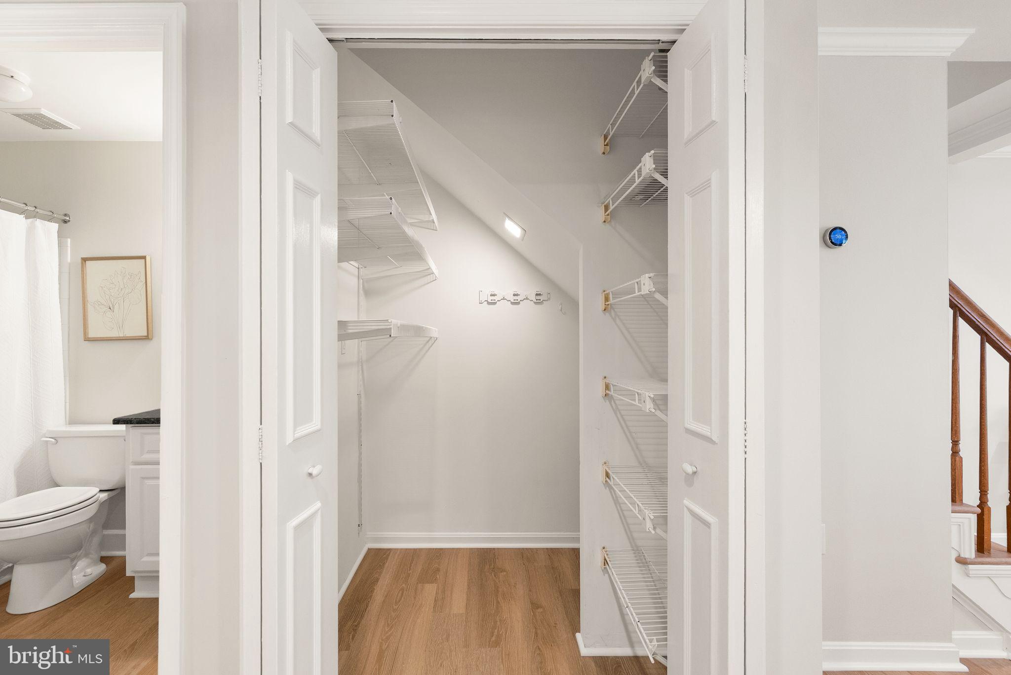 CLARENDON - Residential