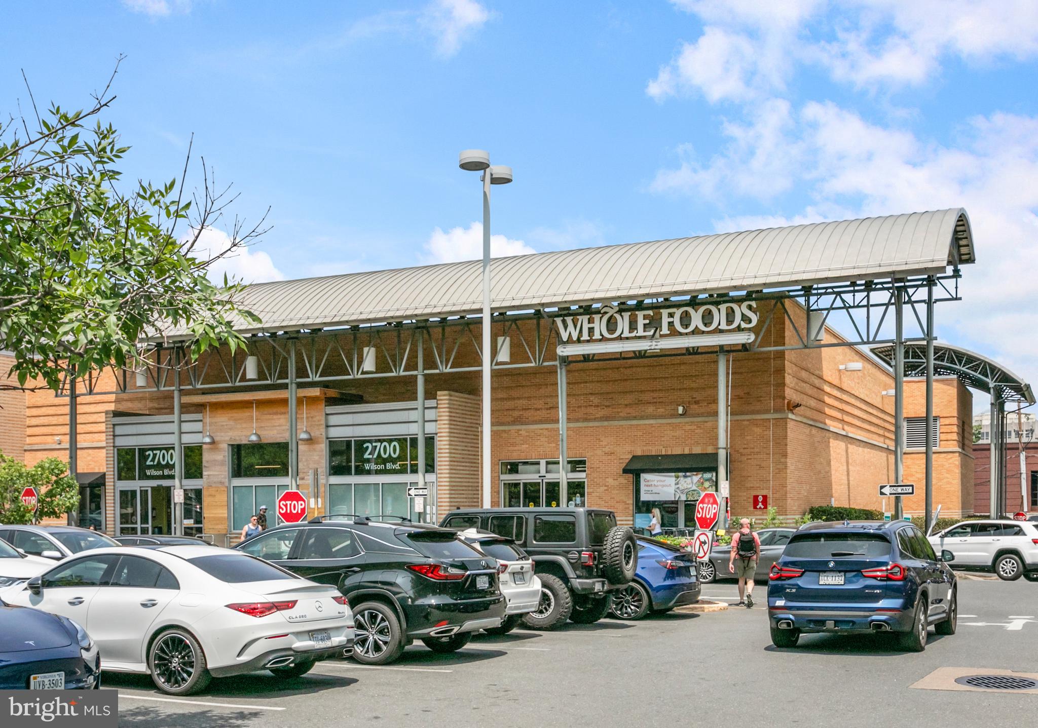 CLARENDON - Residential