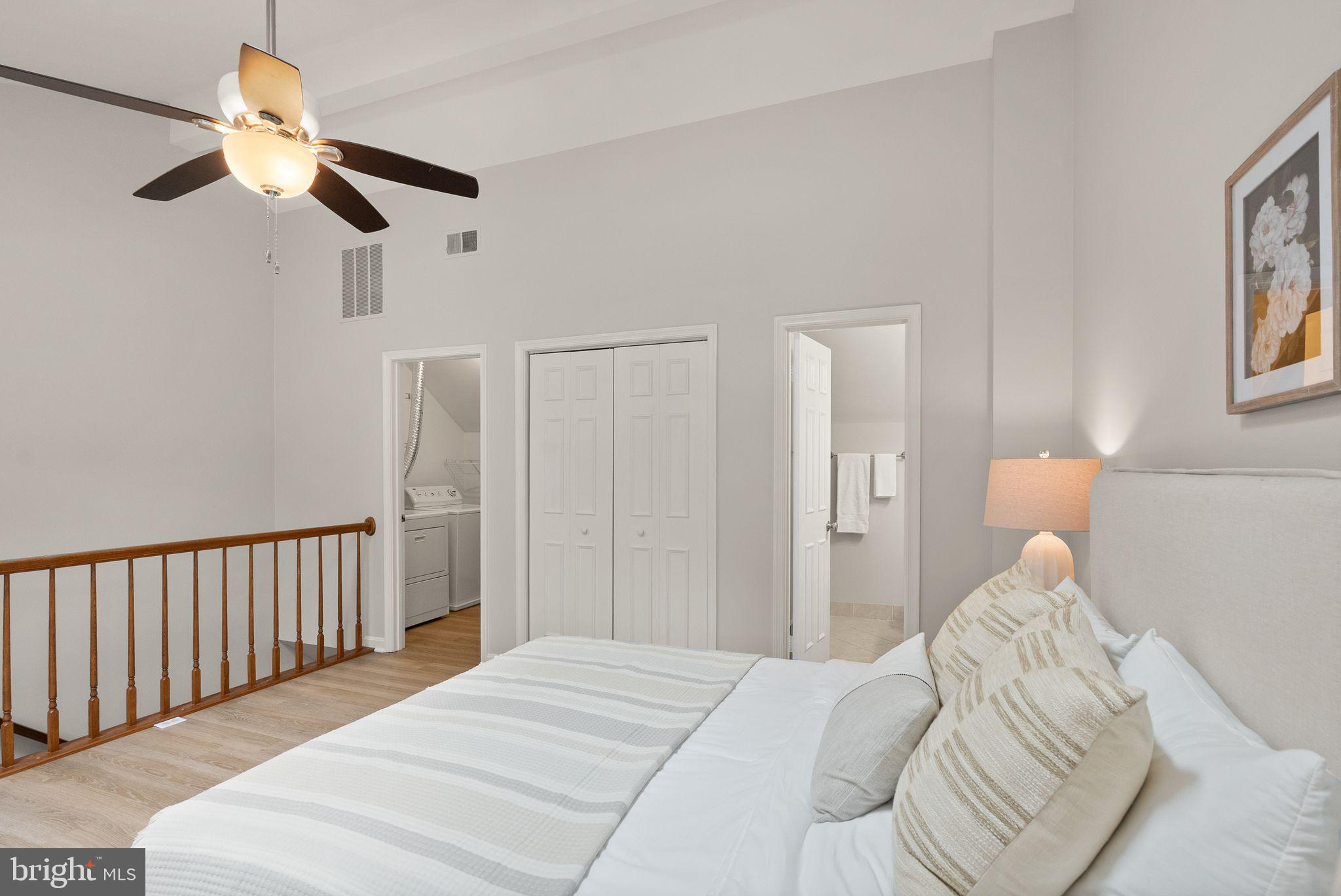 CLARENDON - Residential