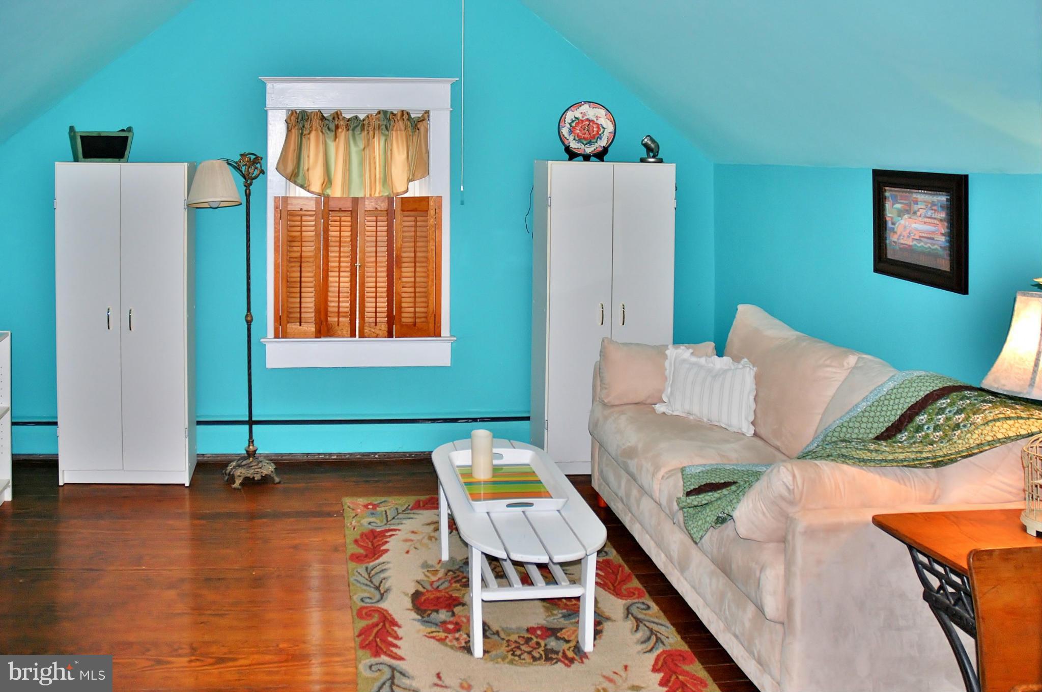 ROCKVILLE PARK - Residential