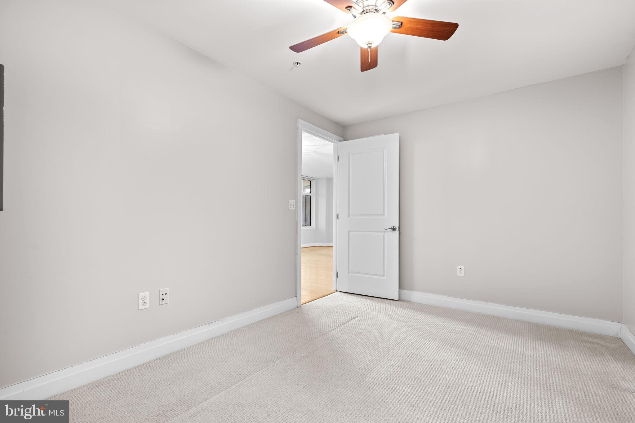 ONE PARK CREST CONDOMINIUM - Residential