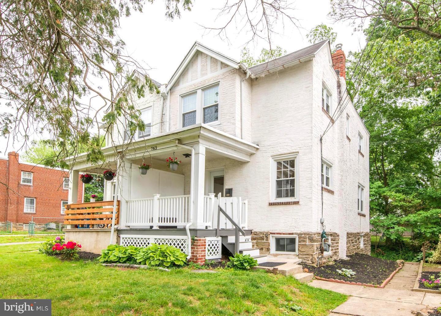 Welcome to this Charming Twin Home in Sought-After Ardmore Park!
Now vacant and ready for its next chapter!!! Home is now MOVE-IN-READY for you to begin enjoying this beautiful, walkable neighborhood!
Step onto the inviting covered front porch, then enter a bright and welcoming living room featuring a decorative brick fireplace, elegant wall sconces, and refinished hardwood floors with inlay. The open layout flows into the dining room and kitchen, which includes tile flooring, a convenient breakfast bar, and plenty of space for everyday living and entertaining.
Upstairs, you'll find a spacious, light-filled primary bedroom with generous closet space, along with two additional bedrooms and a ceramic tile hall bath.
The lower level offers versatile space perfect for a home office, gym, playroom, or additional storage. This level also includes laundry facilities, utilities, and a full walk-out door leading to the rear of the home.
Outside, enjoy the convenience of a shared driveway and an attached garage.
Notable Features & Updates:
First floor professionally painted (7/2025)
Carpets cleaned (7/2025)
Newer windows
Refinished hardwood floors on the main level (2021)
Newer carpeting over hardwoods on the second floor (2021)
Ceiling fans in the living room and all three bedrooms
Split A/C units in all bedrooms and on the main floor (2021)
Washing machine installed 10/2023
Prime Ardmore Park Location:
Enjoy the best of suburban living with easy access to public transportation—bus, trolley, and the R5 Regional Rail. LOCATED JUST ONE BLOCK FROM CHESTNUTWOLD ELEMENATRY, and close to parks including Merwood Park, Elwell Playground, South Ardmore Park, and Haverford College’s scenic trails.
You're minutes from shopping, dining, and entertainment at Suburban Square and Ardmore Music Hall. Local favorites include Sam’s Brick Oven Pizza, Trader Joe’s, Tired Hands Brew Café, Whole Foods, Carlino’s Italian Market, and Marrone’s.
Commuter-friendly location near the Blue Route (I-476), PA Turnpike, and just 30 minutes to King of Prussia, Valley Forge, Center City, and Philadelphia International Airport.
Note: Sellers are licensed PA Realtors.