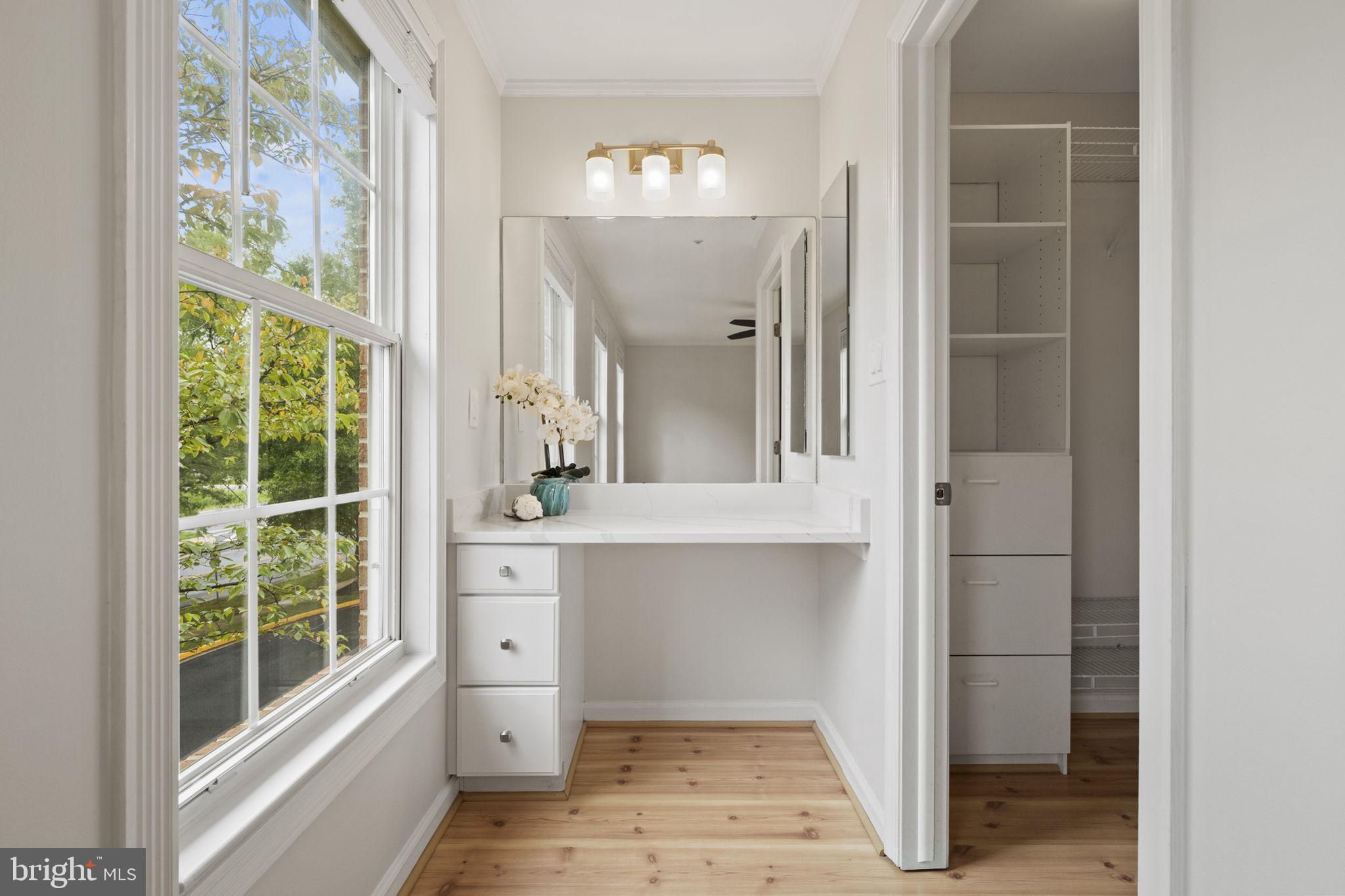 CHURCHILL TOWN SECTOR - Residential