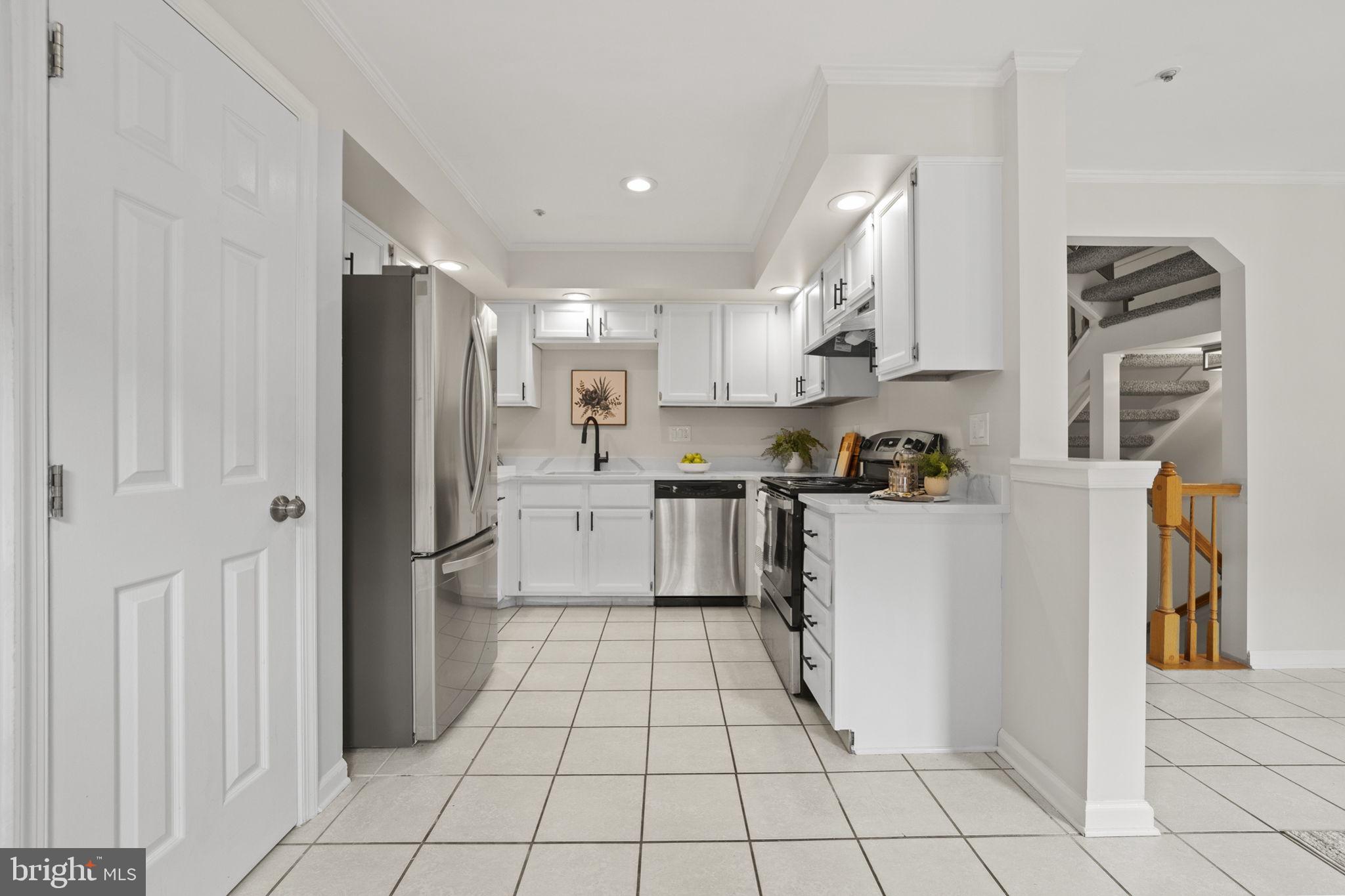 CHURCHILL TOWN SECTOR - Residential