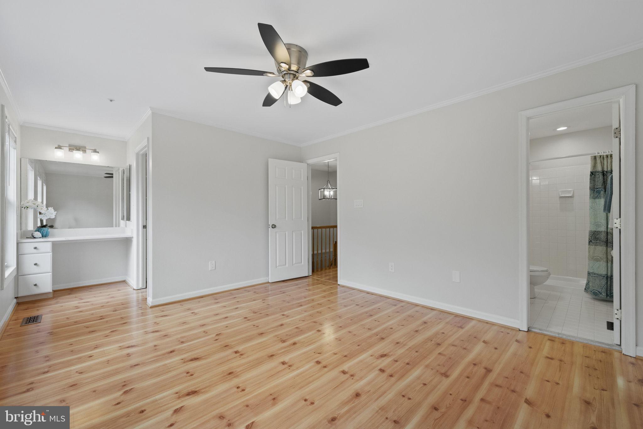 CHURCHILL TOWN SECTOR - Residential