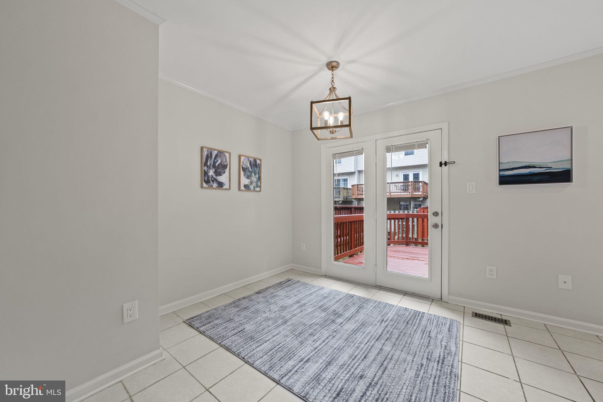 CHURCHILL TOWN SECTOR - Residential