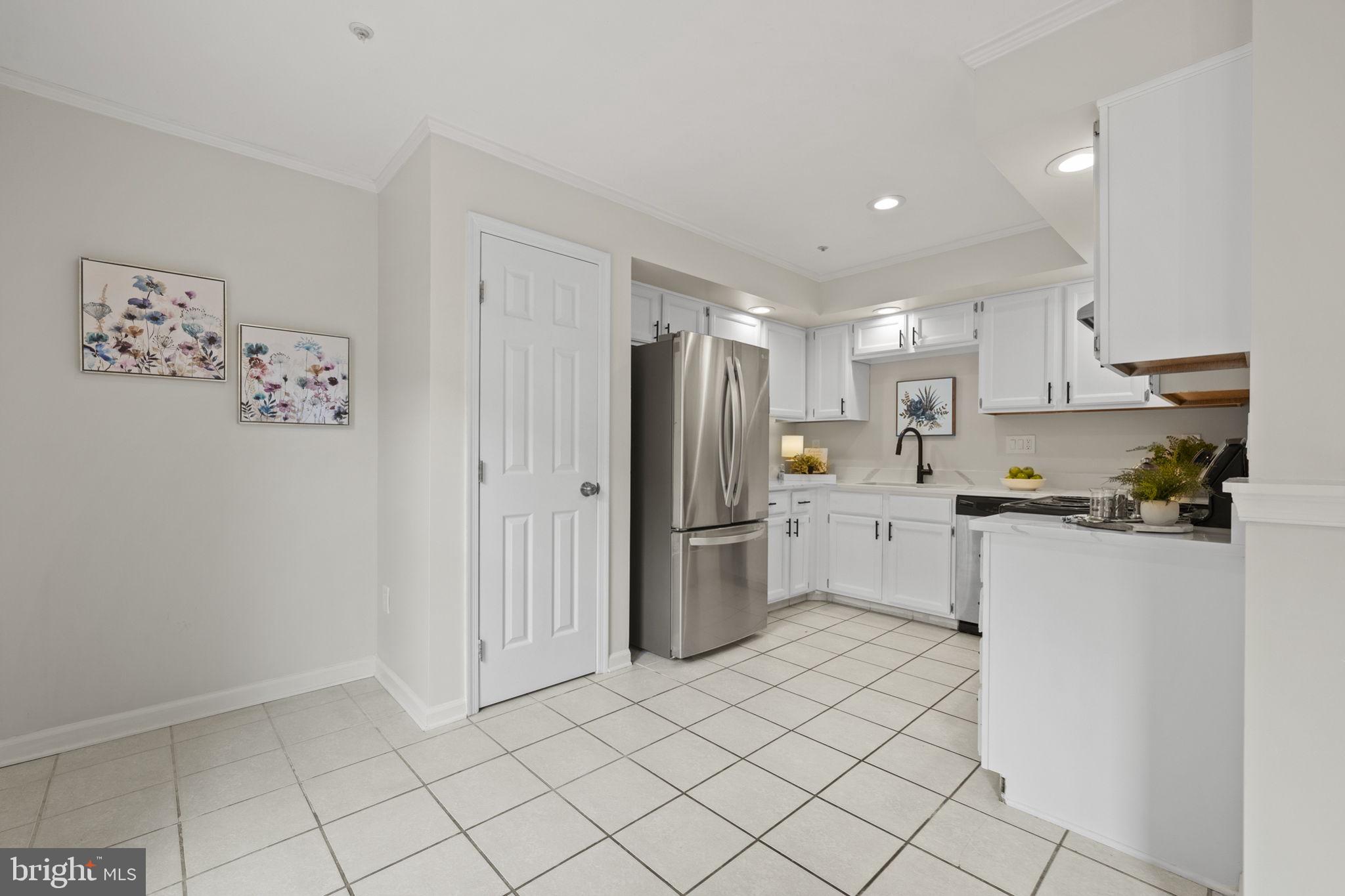 CHURCHILL TOWN SECTOR - Residential