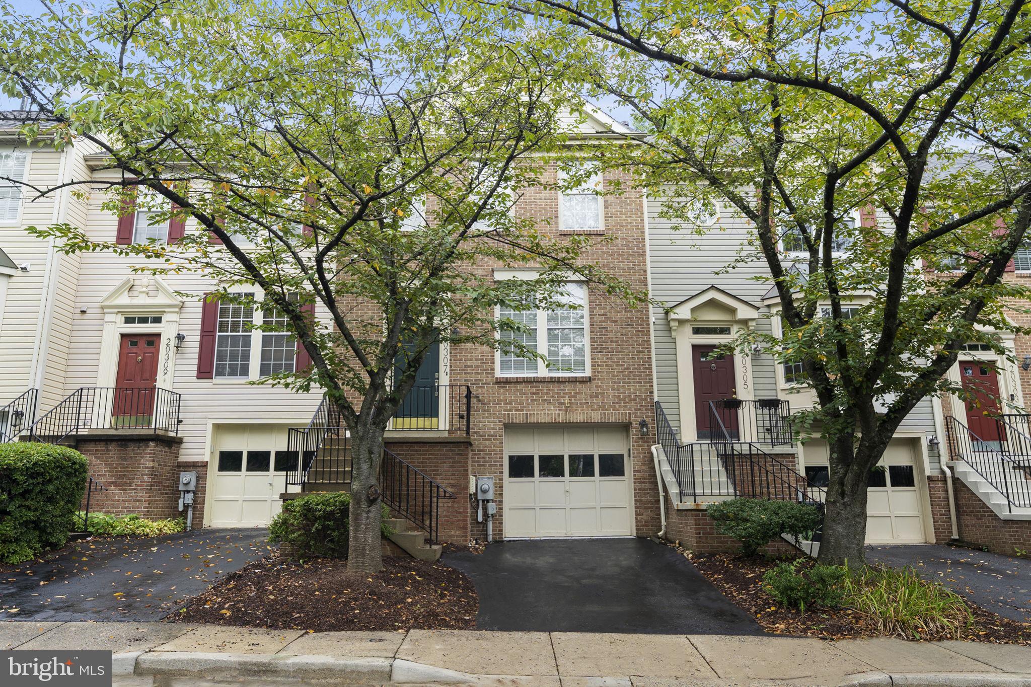 CHURCHILL TOWN SECTOR - Residential