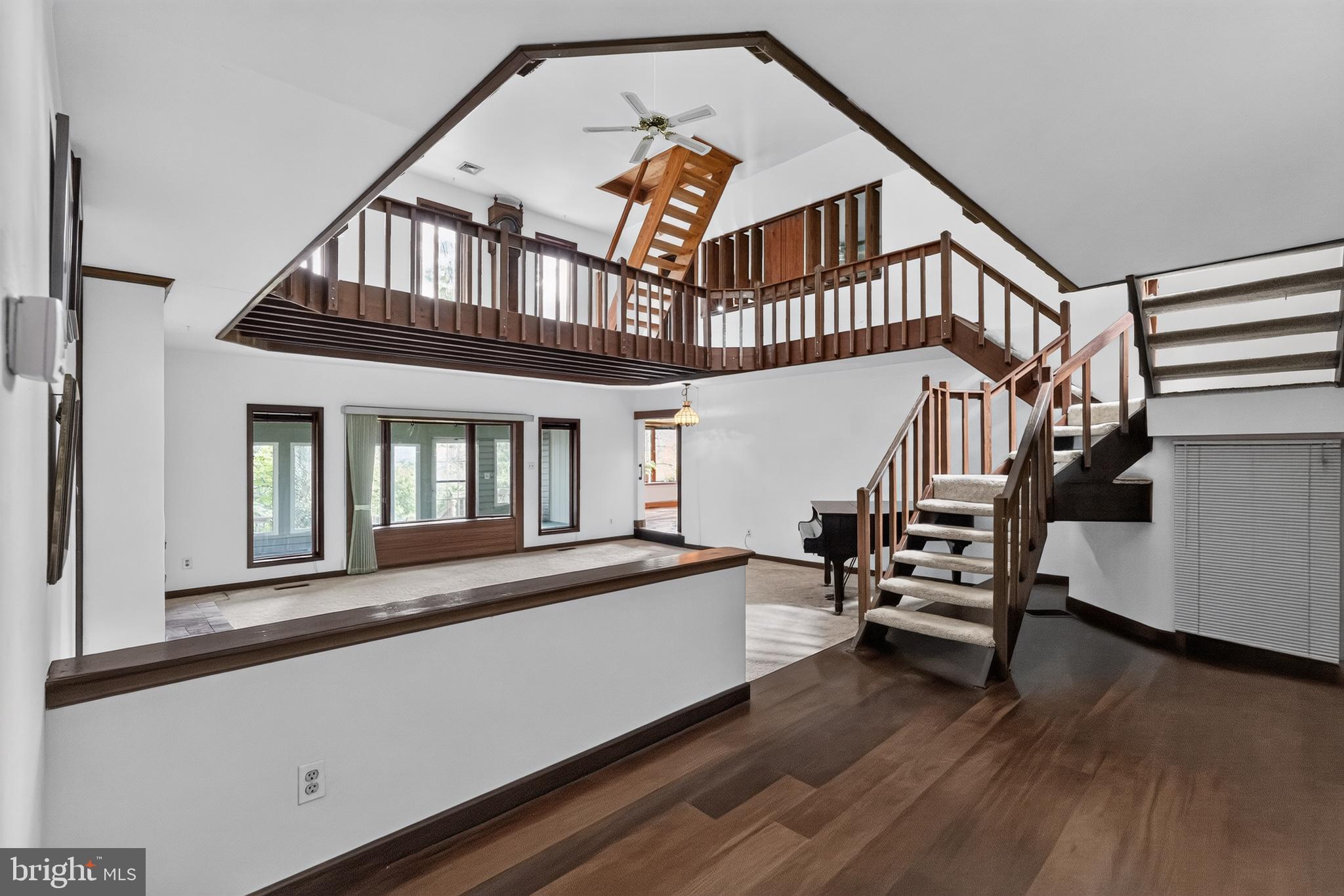 1210 N TROOPER ROAD