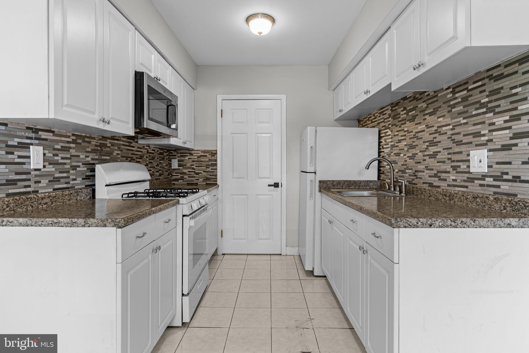 PARKWOOD - Residential