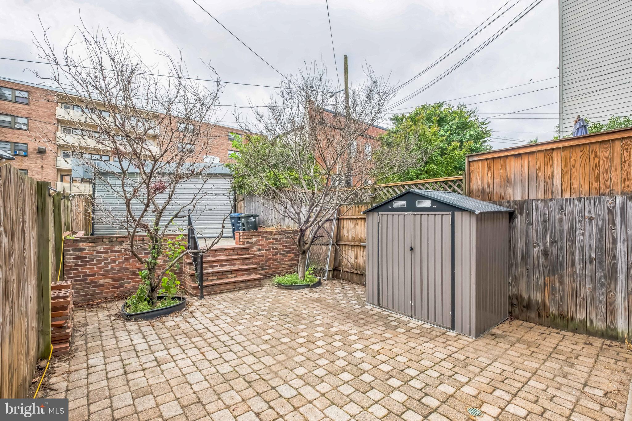 CAPITOL HILL - Residential Lease