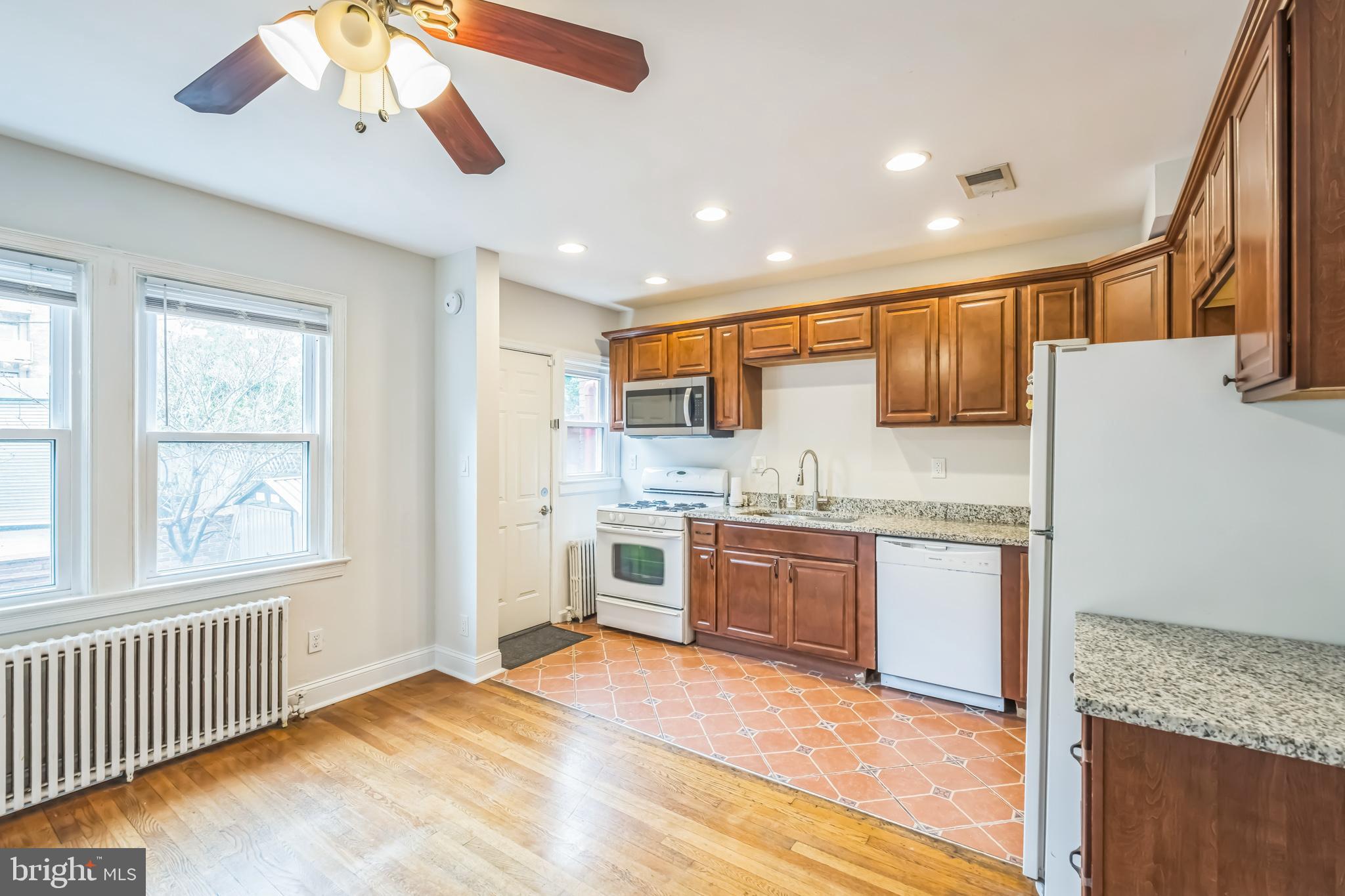 CAPITOL HILL - Residential Lease