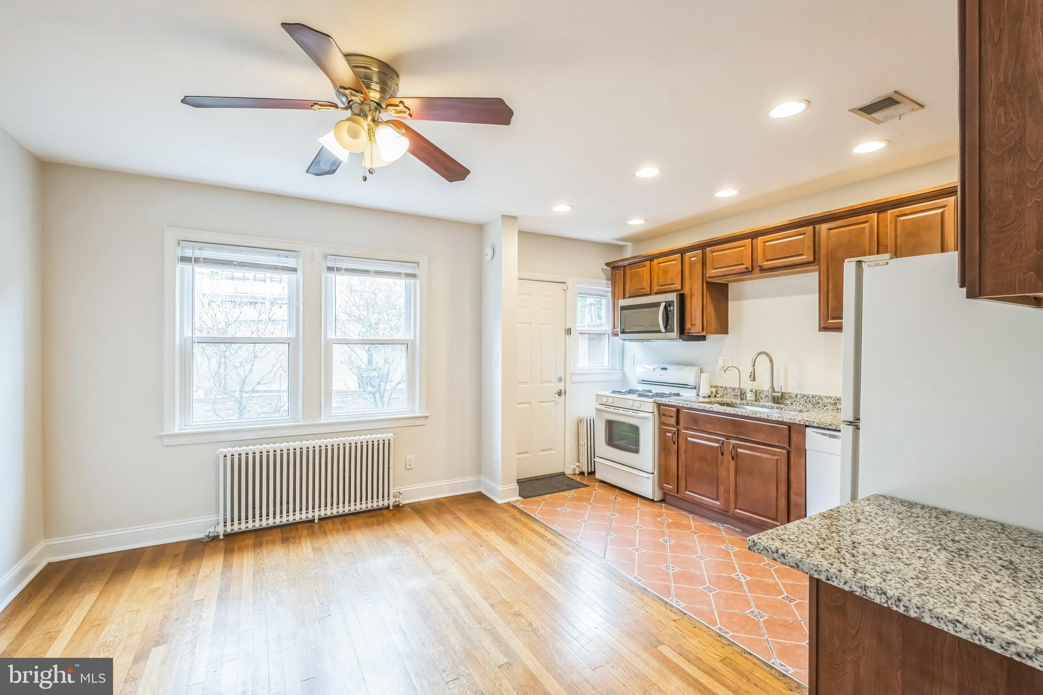 CAPITOL HILL - Residential Lease