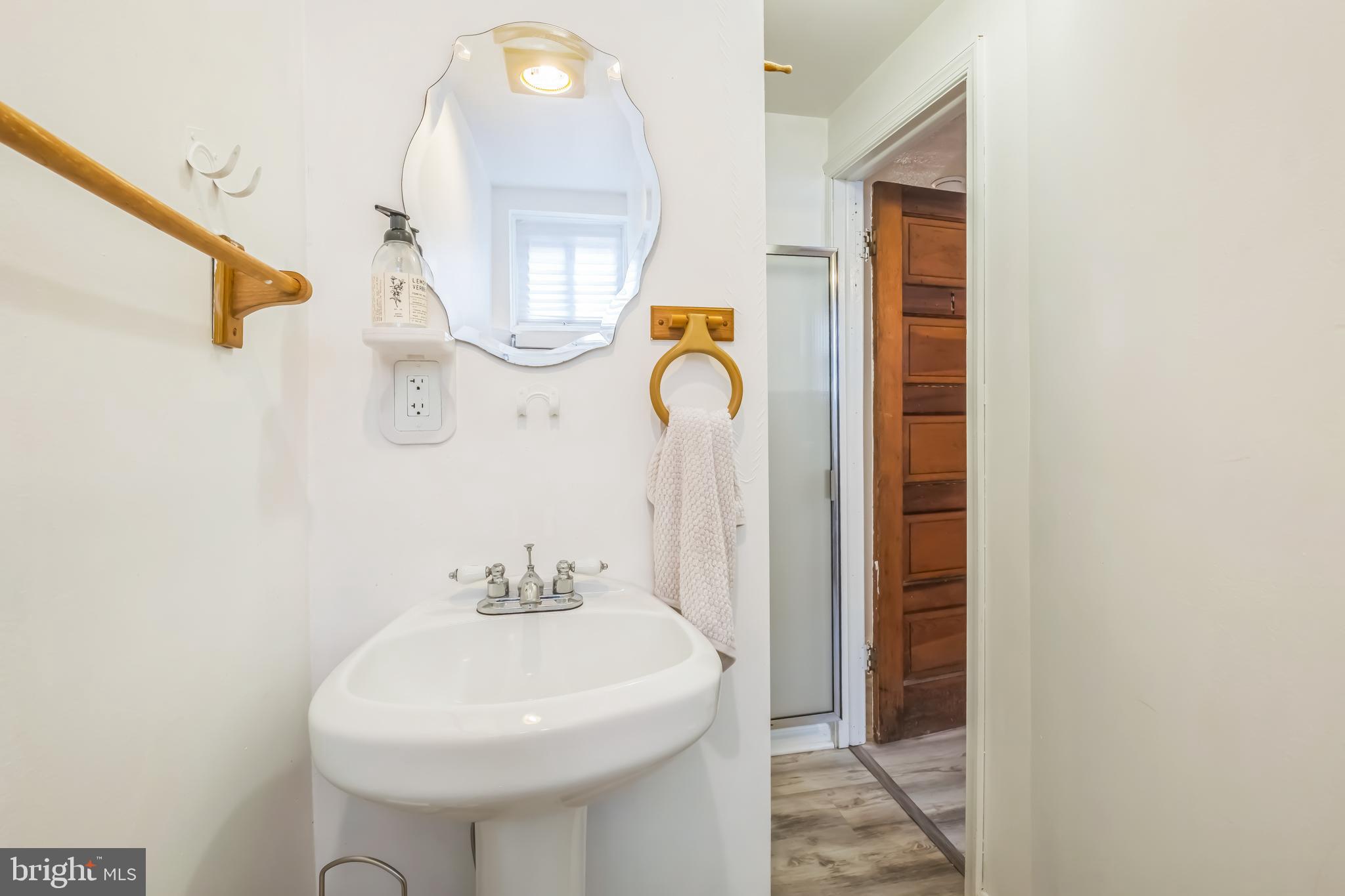 CAPITOL HILL - Residential Lease
