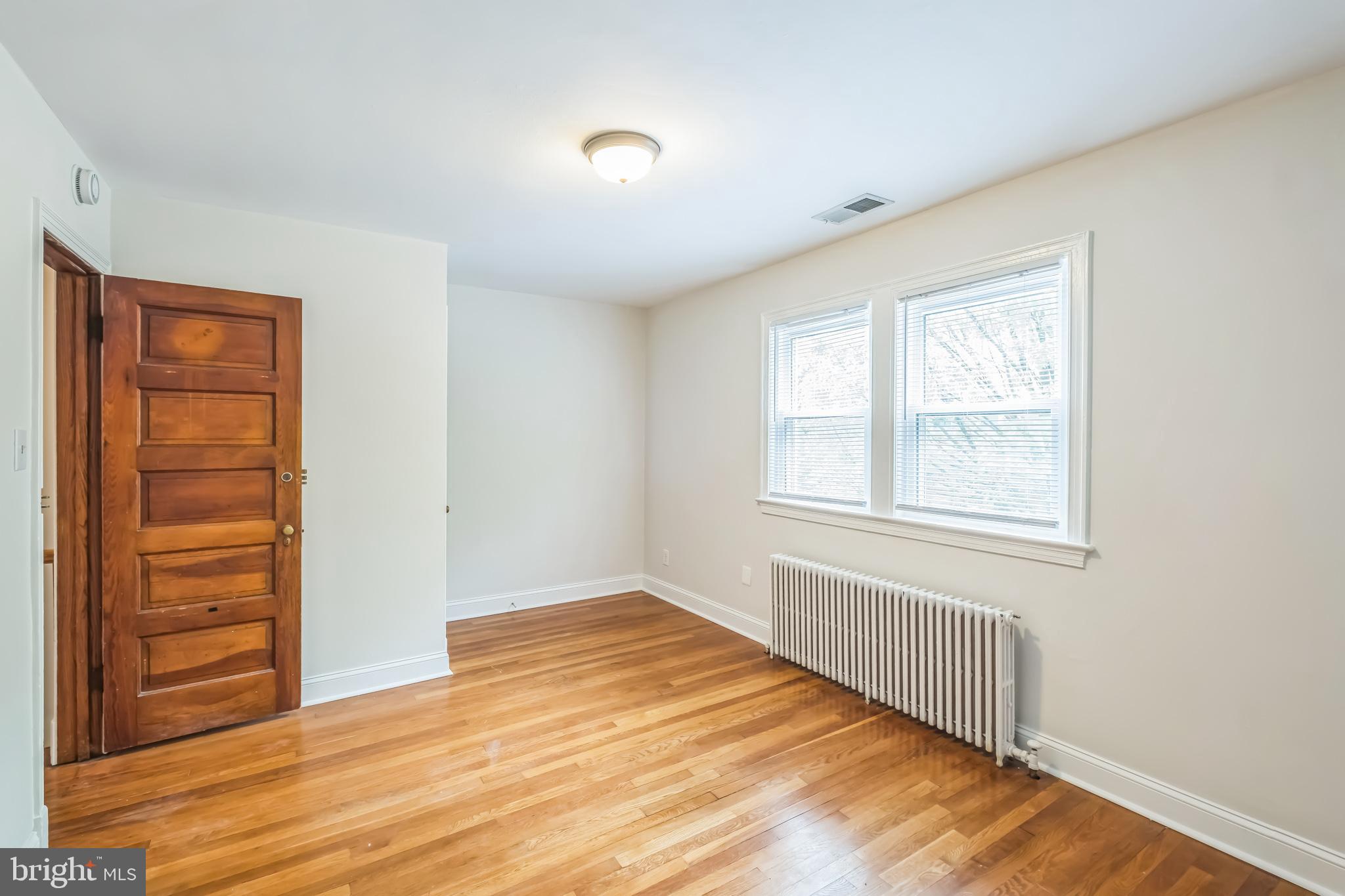 CAPITOL HILL - Residential Lease