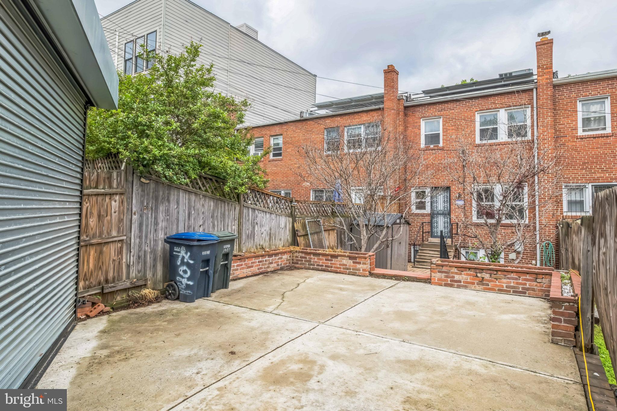 CAPITOL HILL - Residential Lease