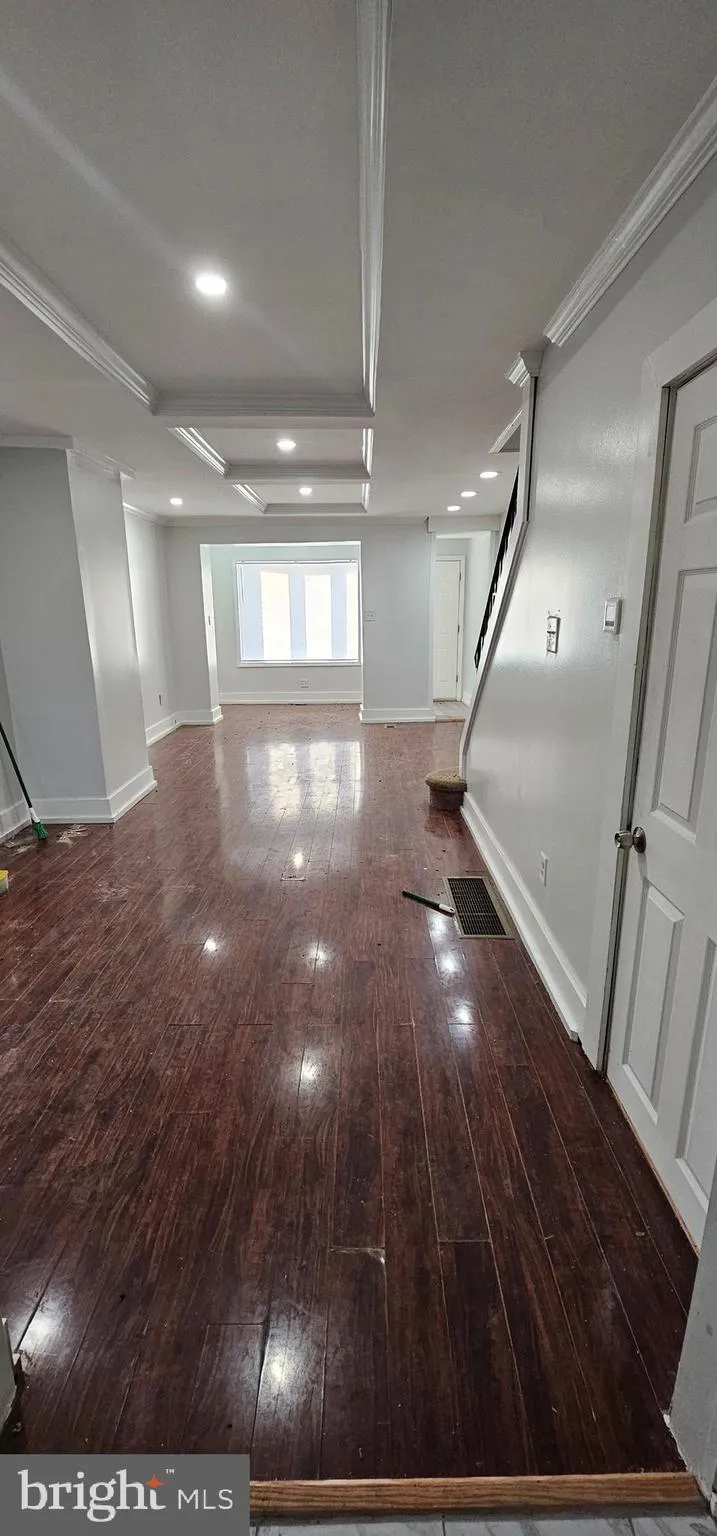 Philadelphia, Pennsylvania 19146, United States, 3 Bedrooms Bedrooms, ,1 BathroomBathrooms,Residential,Active,77581