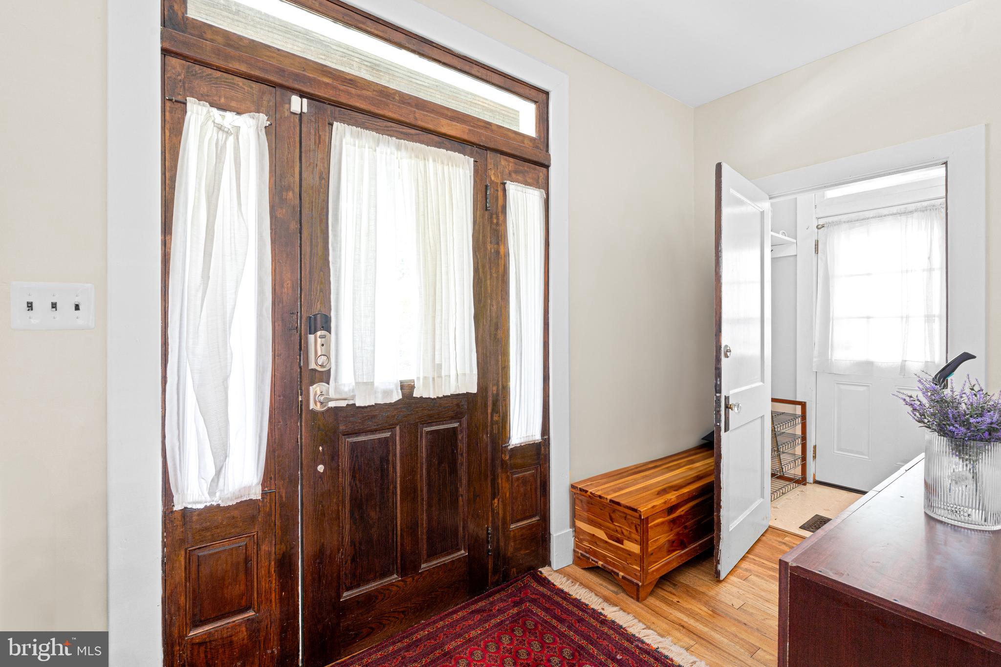 34 BURKE AVENUE E