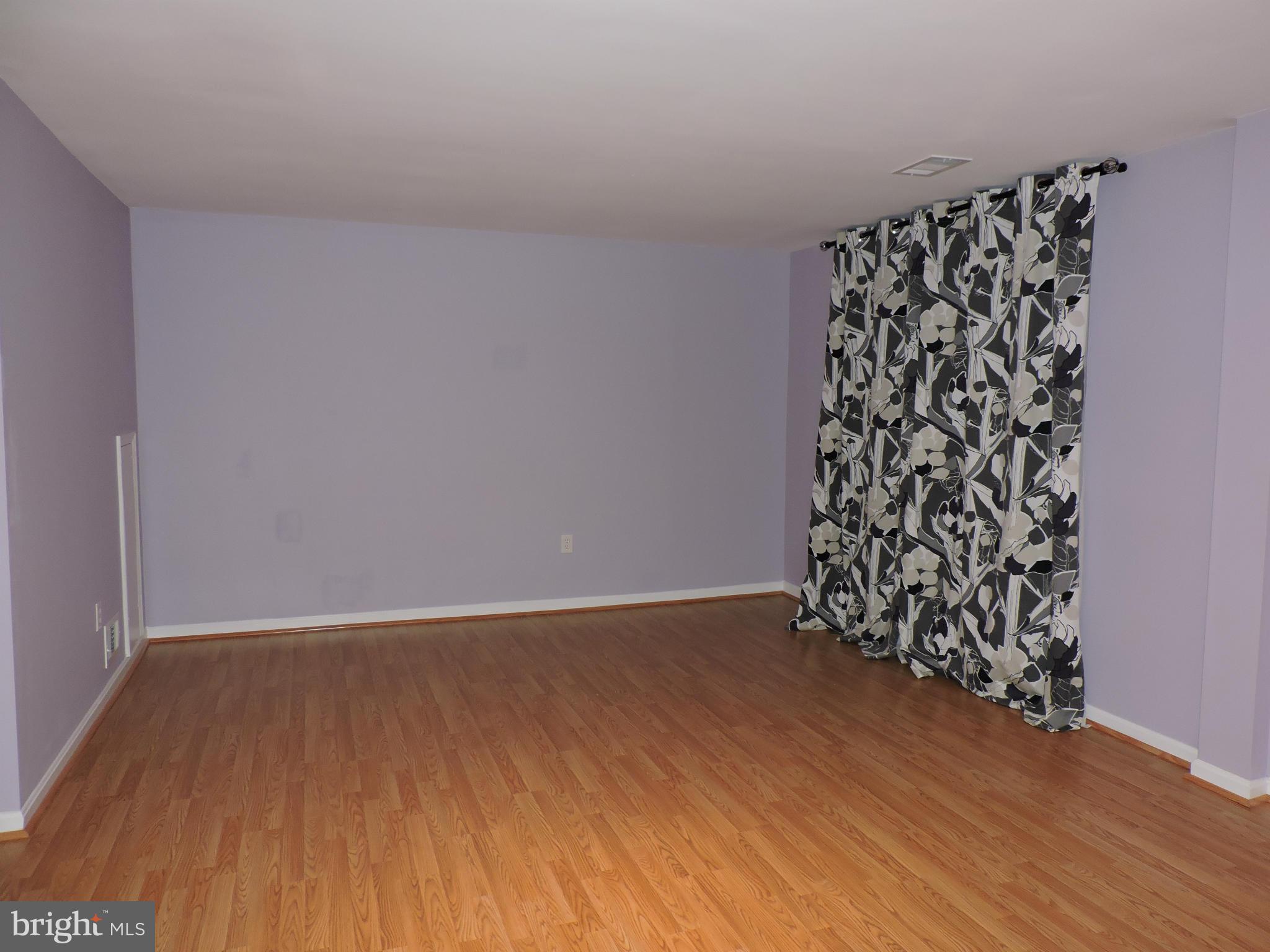 TERRACE TOWNHOUSES OF ANNANDALE - Residential Lease