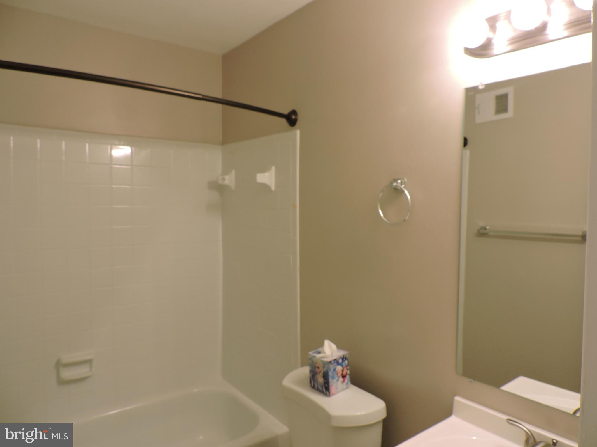 TERRACE TOWNHOUSES OF ANNANDALE - Residential Lease