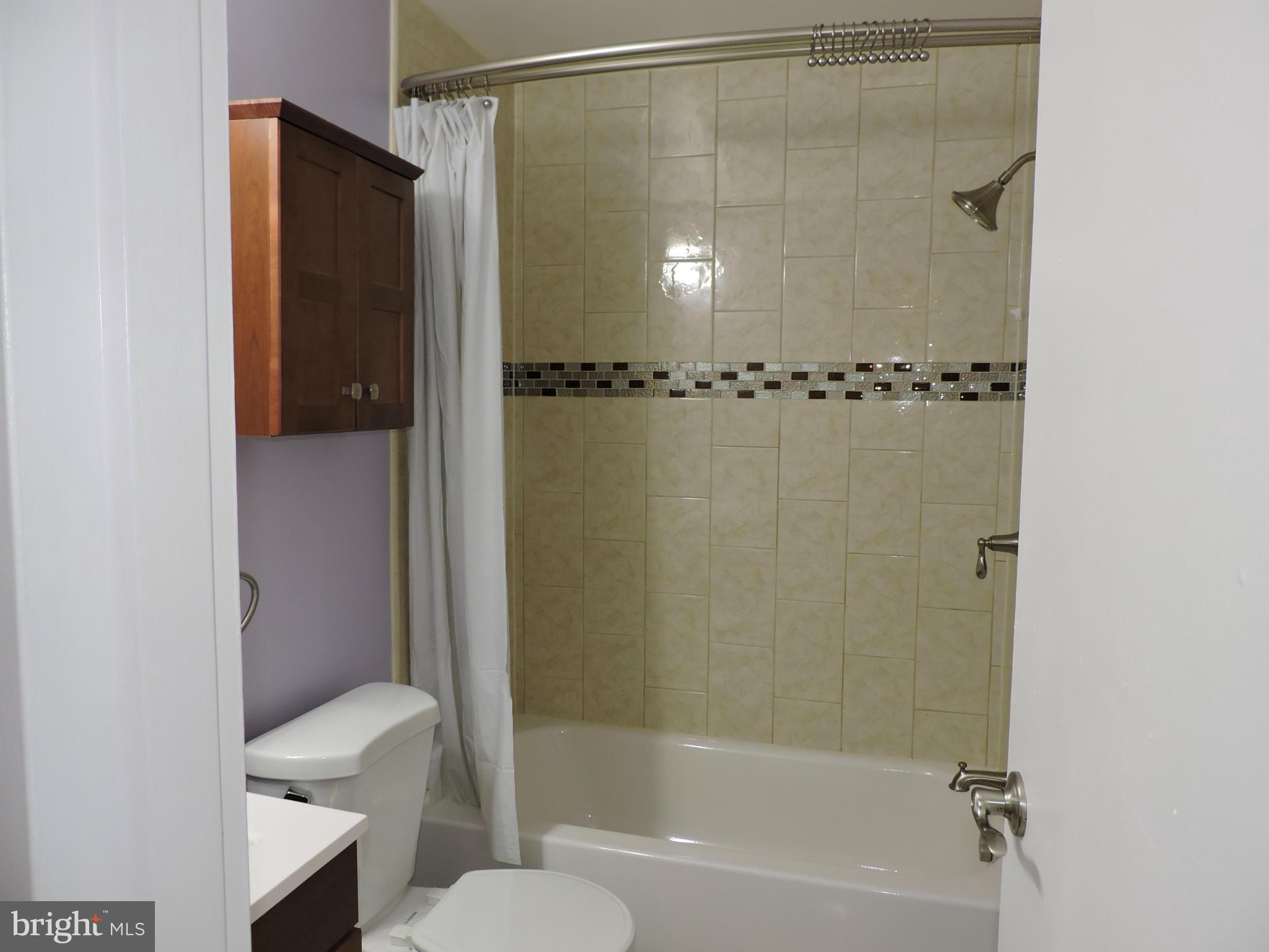 TERRACE TOWNHOUSES OF ANNANDALE - Residential Lease