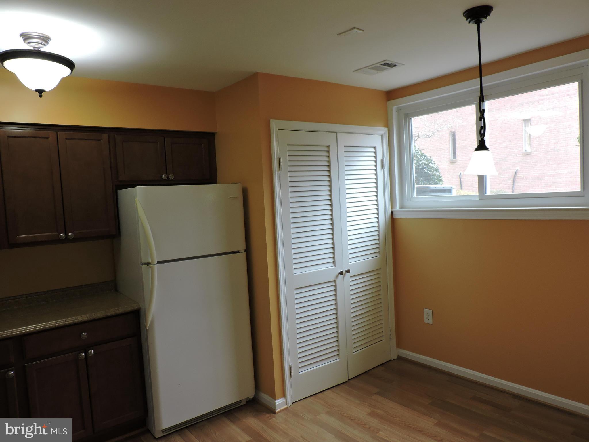 TERRACE TOWNHOUSES OF ANNANDALE - Residential Lease