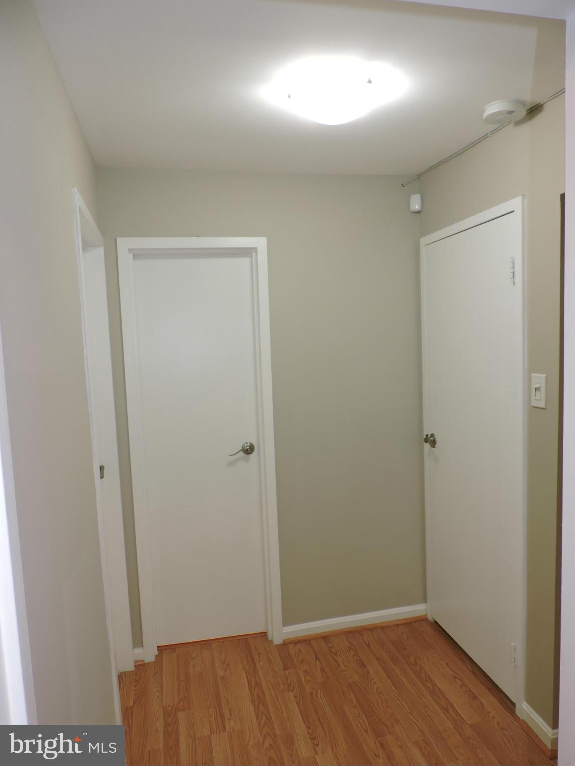 TERRACE TOWNHOUSES OF ANNANDALE - Residential Lease