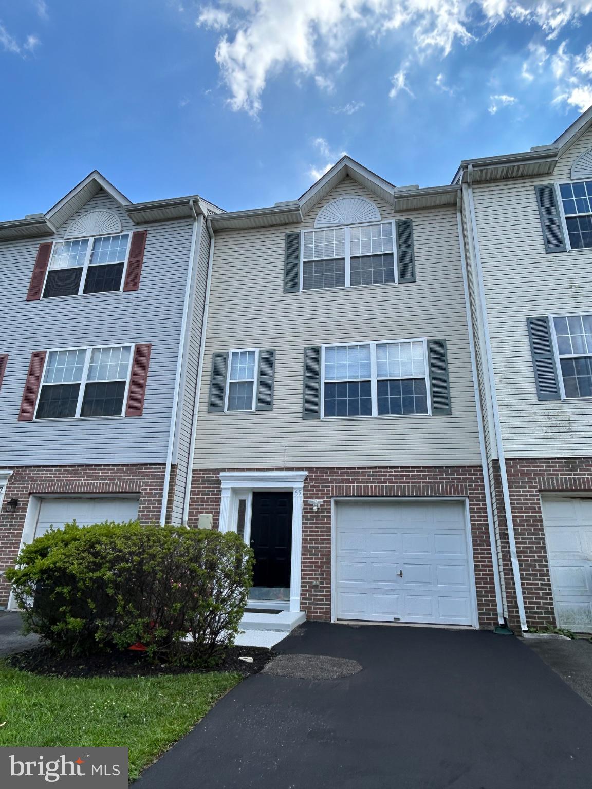 65 HIGHLAND CIRCLE
