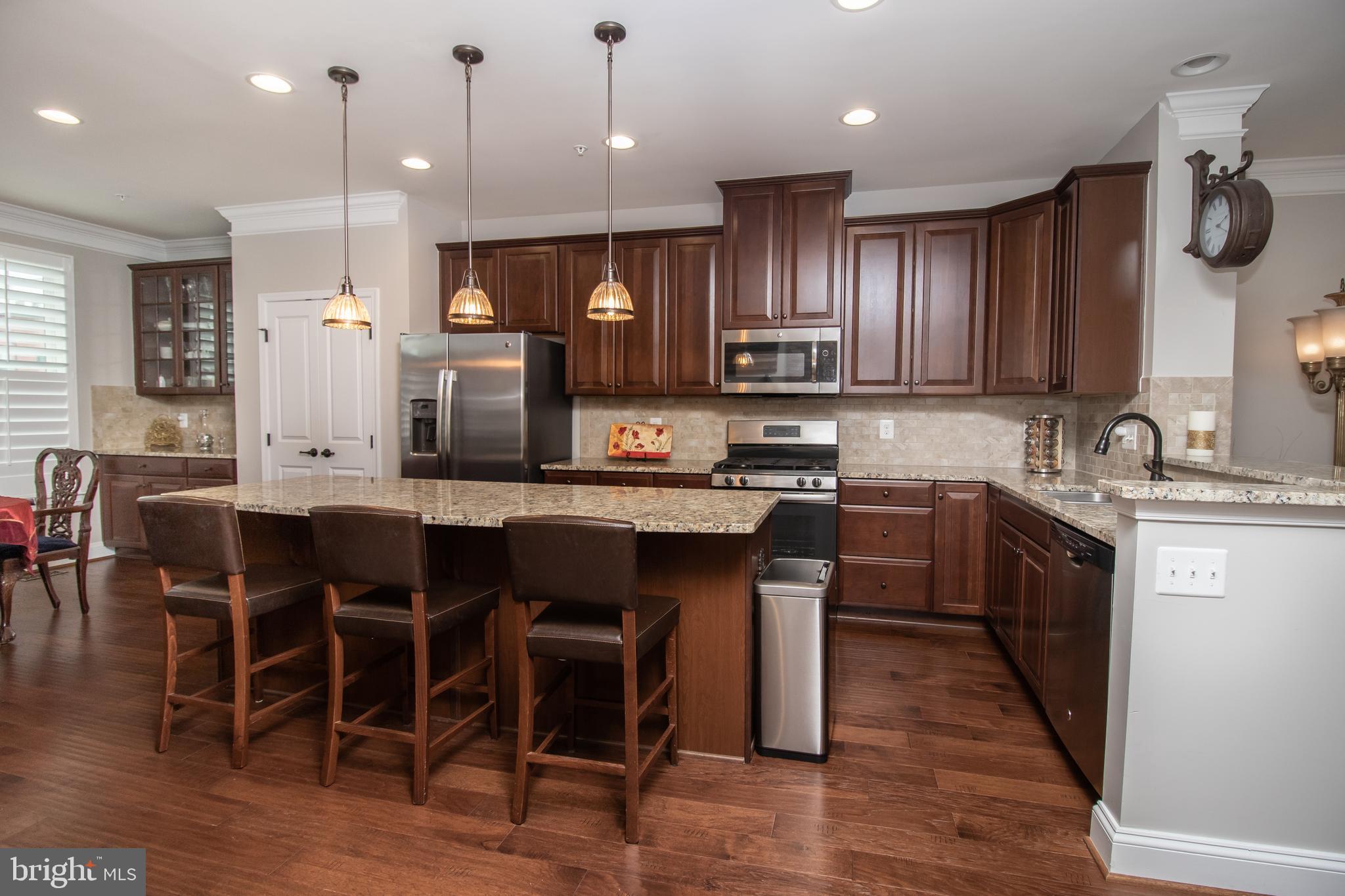 CRESCENT PLACE - Residential