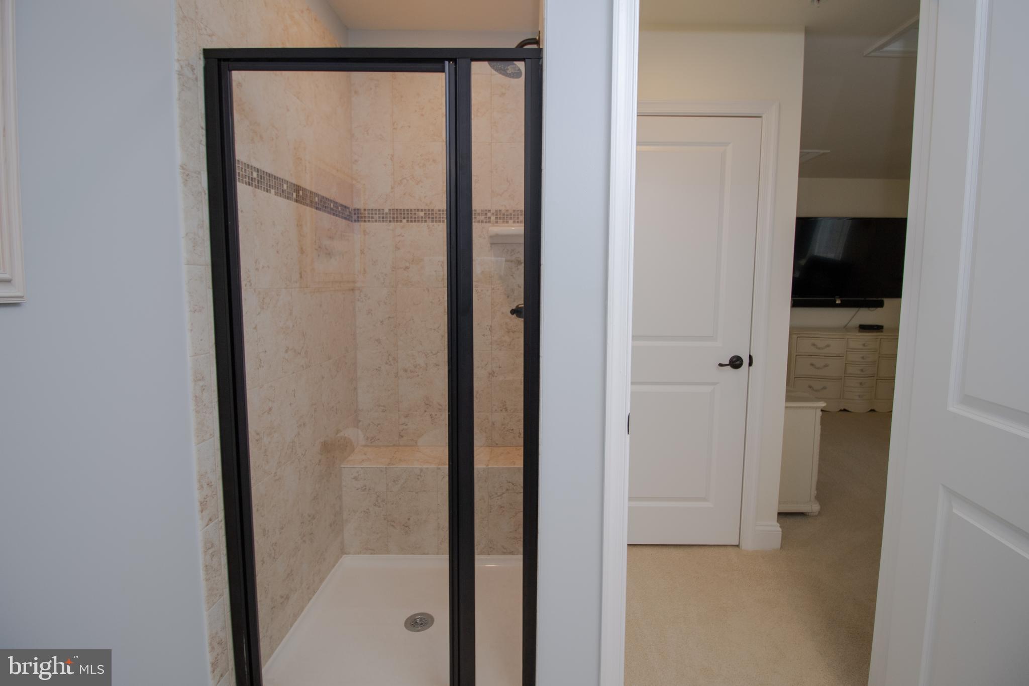 CRESCENT PLACE - Residential