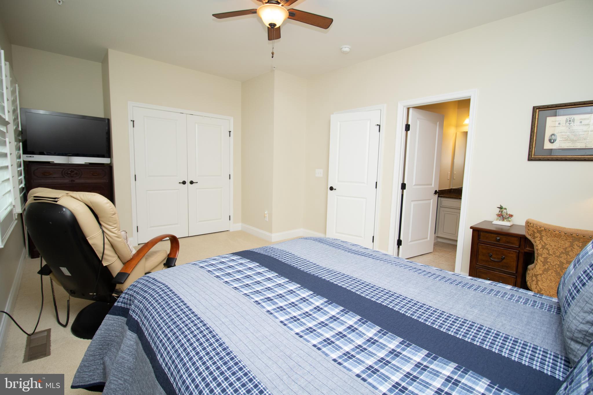 CRESCENT PLACE - Residential