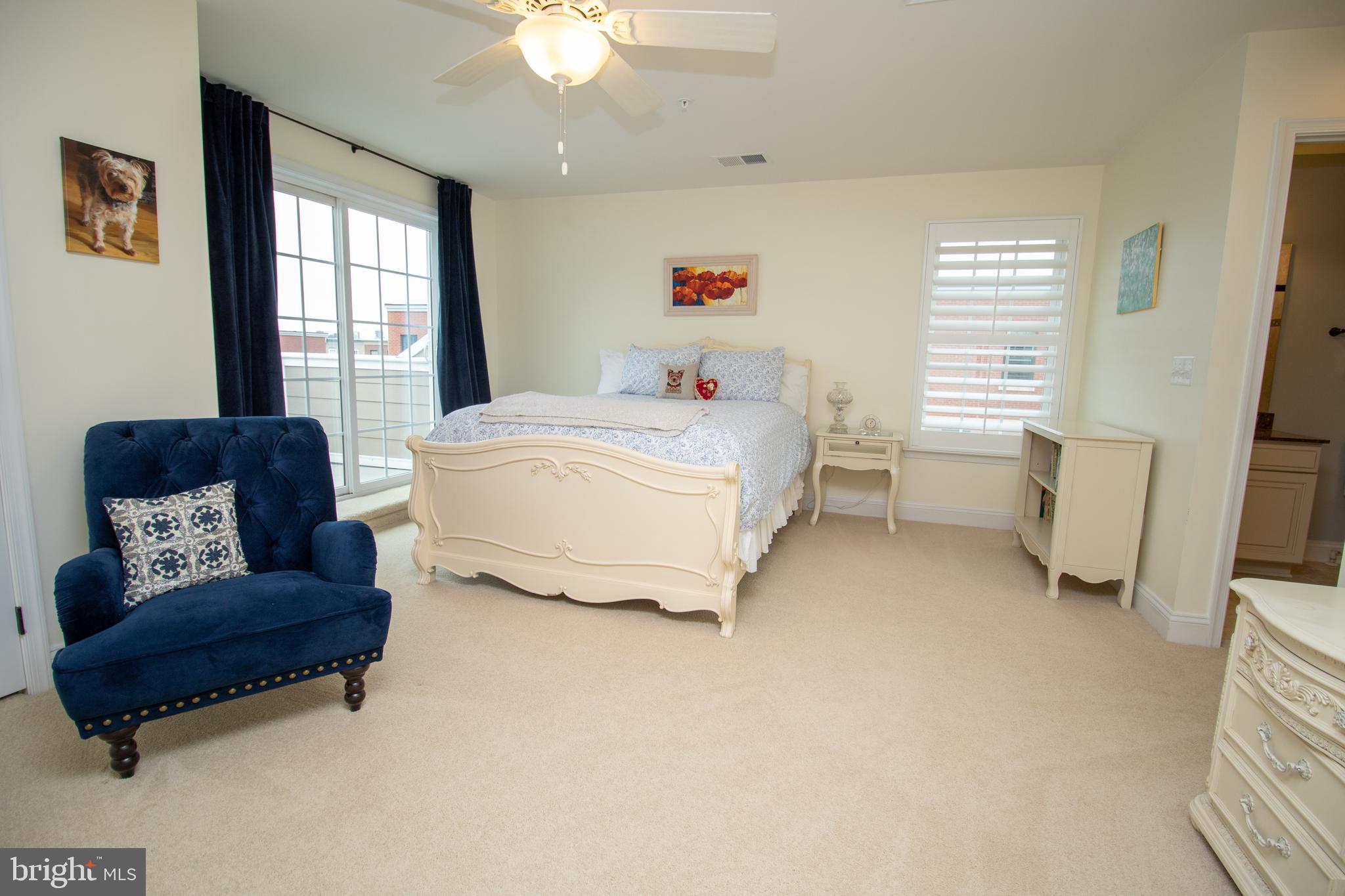 CRESCENT PLACE - Residential