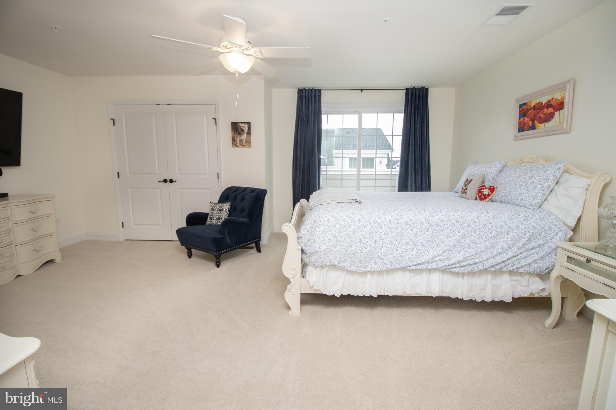 CRESCENT PLACE - Residential