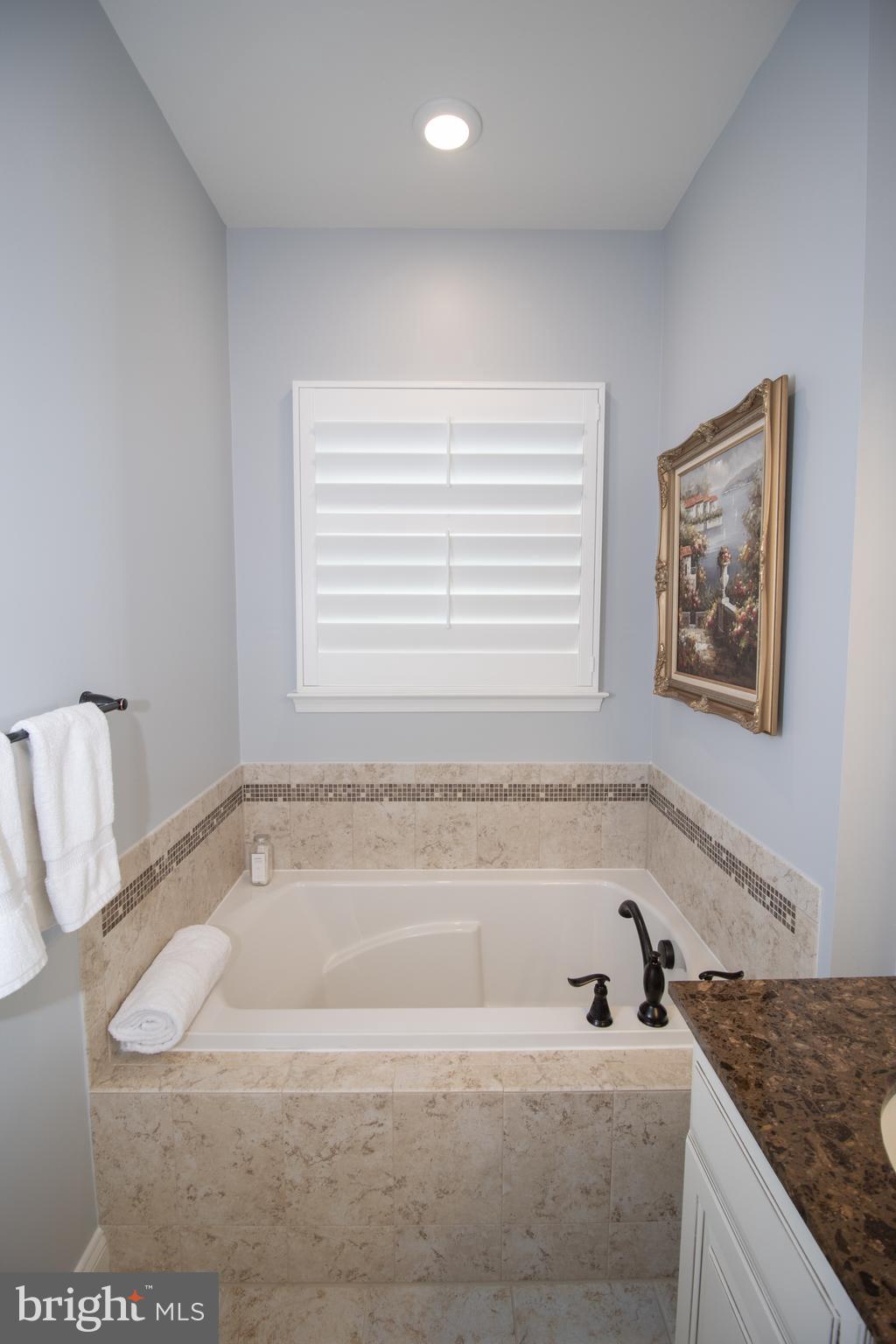 CRESCENT PLACE - Residential