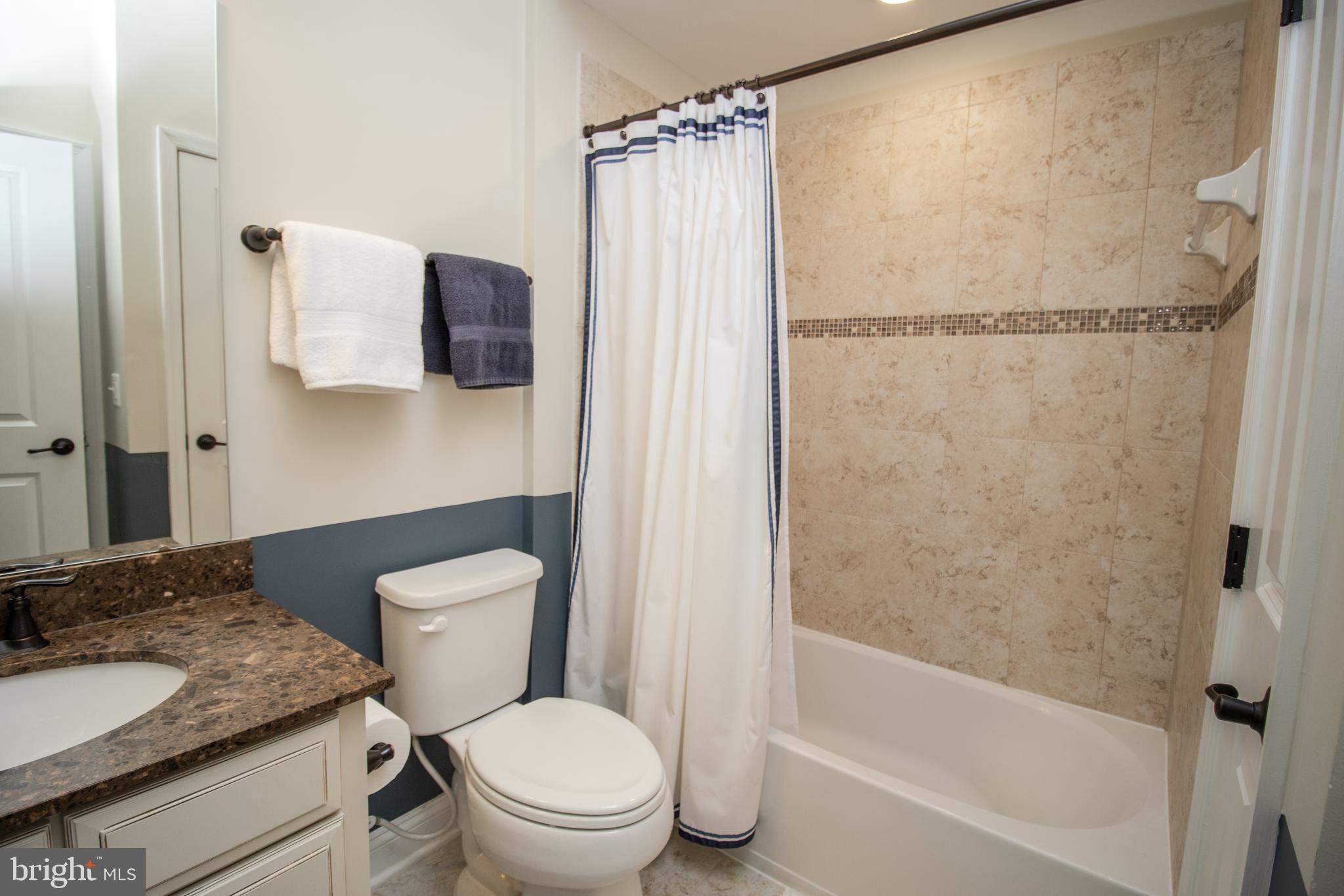 CRESCENT PLACE - Residential