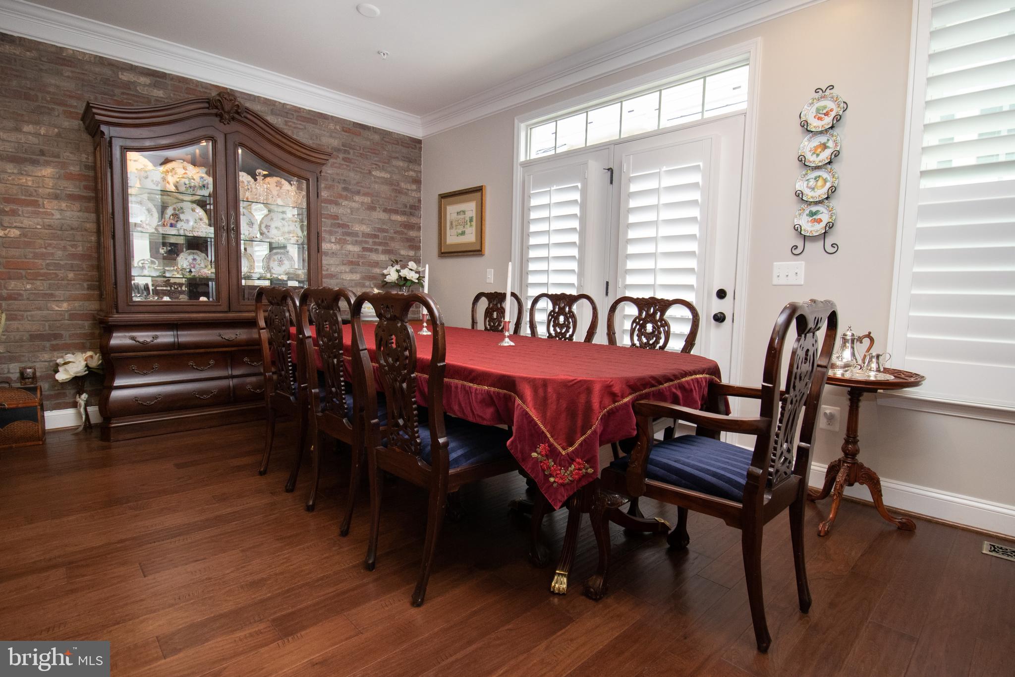 CRESCENT PLACE - Residential