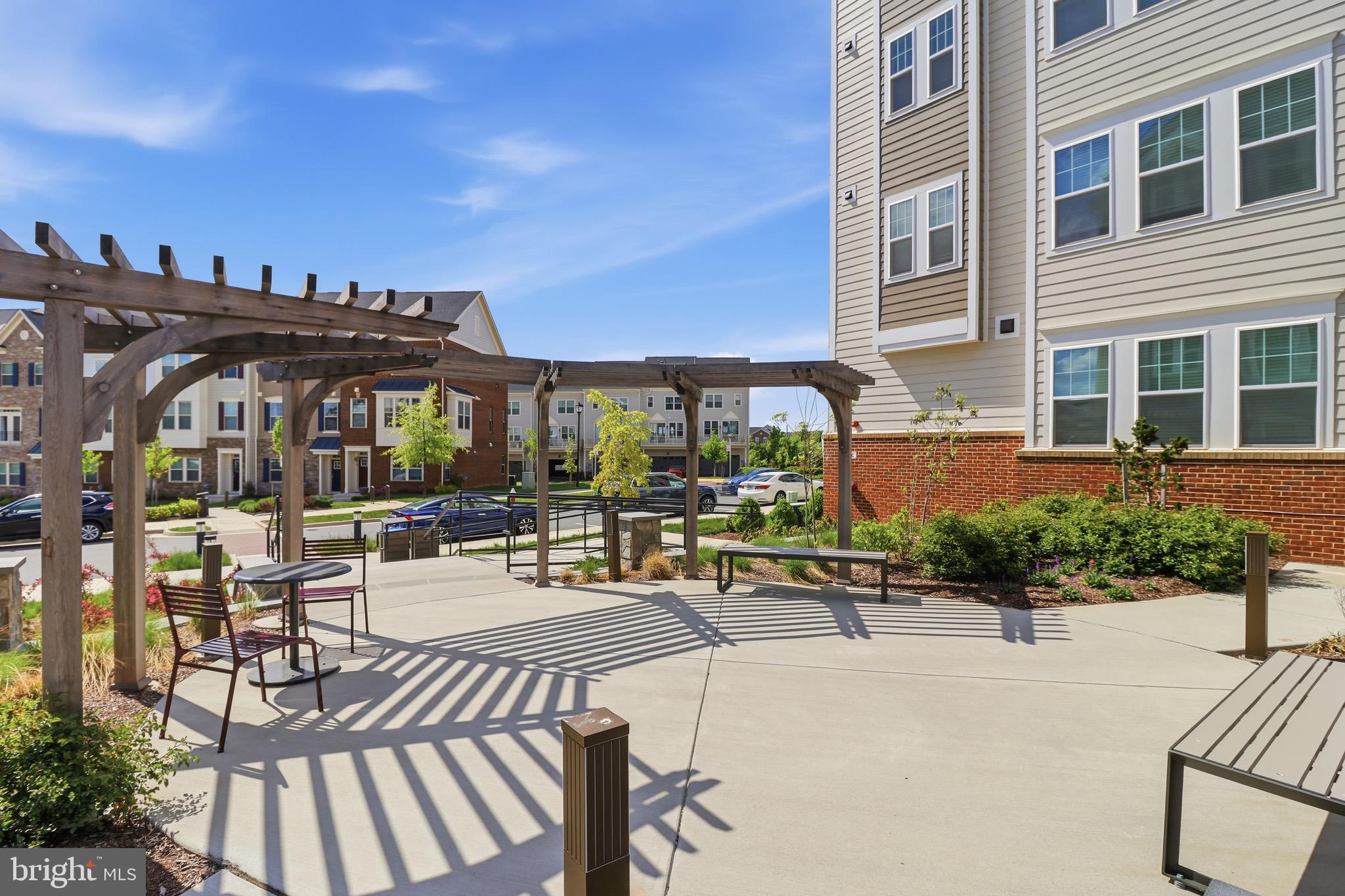 700 MOUNT AIRY TERRACE NE 301