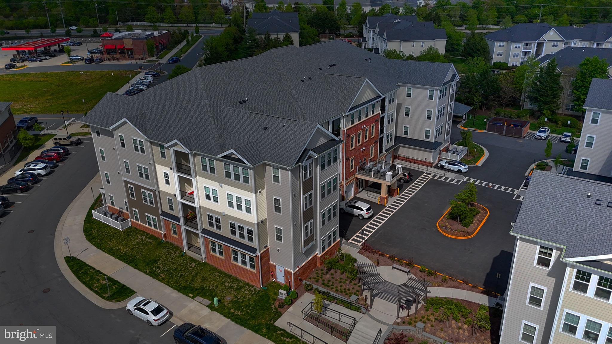 GATHERINGS AT POTOMAC STATION - Residential