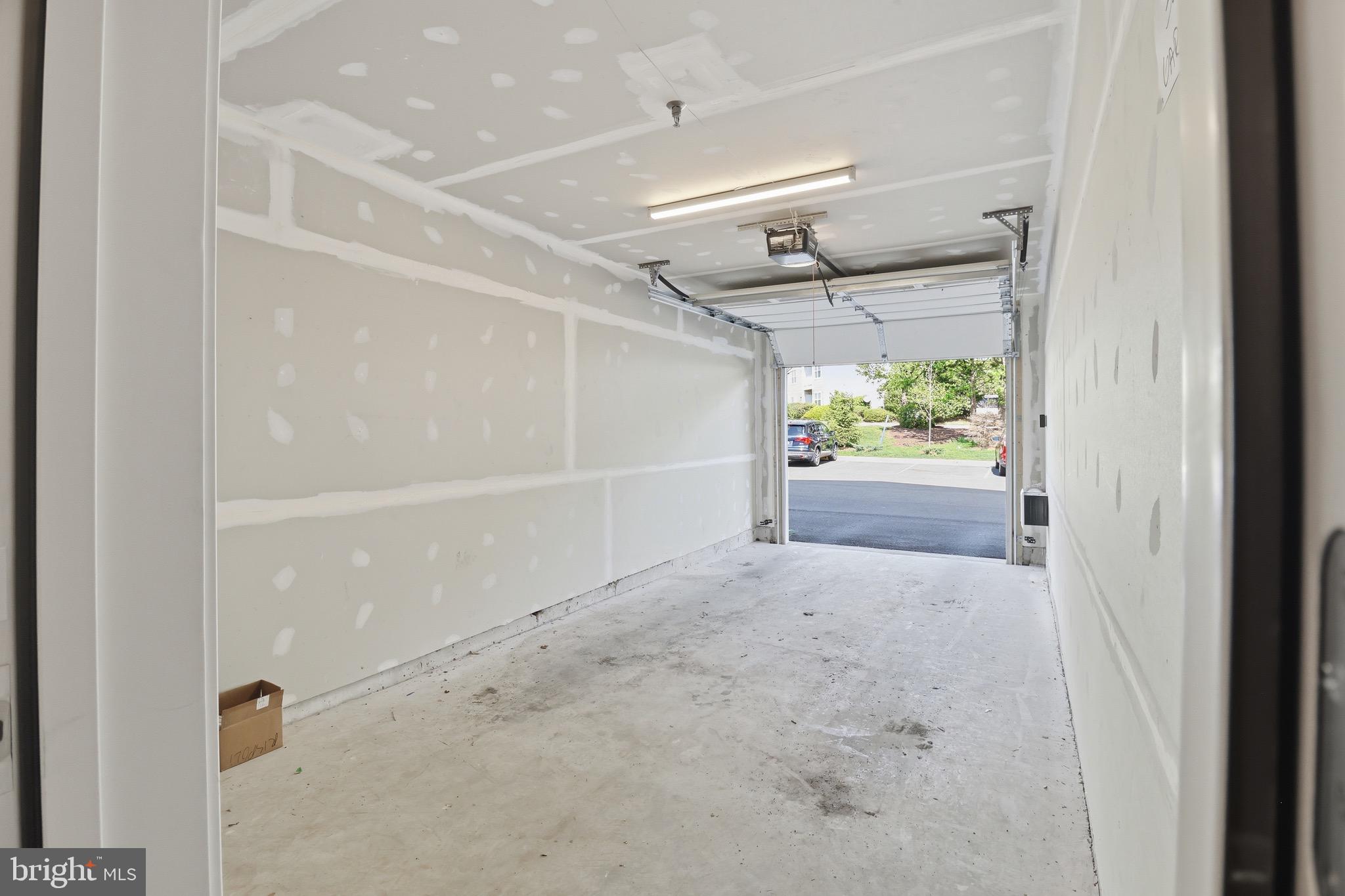 GATHERINGS AT POTOMAC STATION - Residential