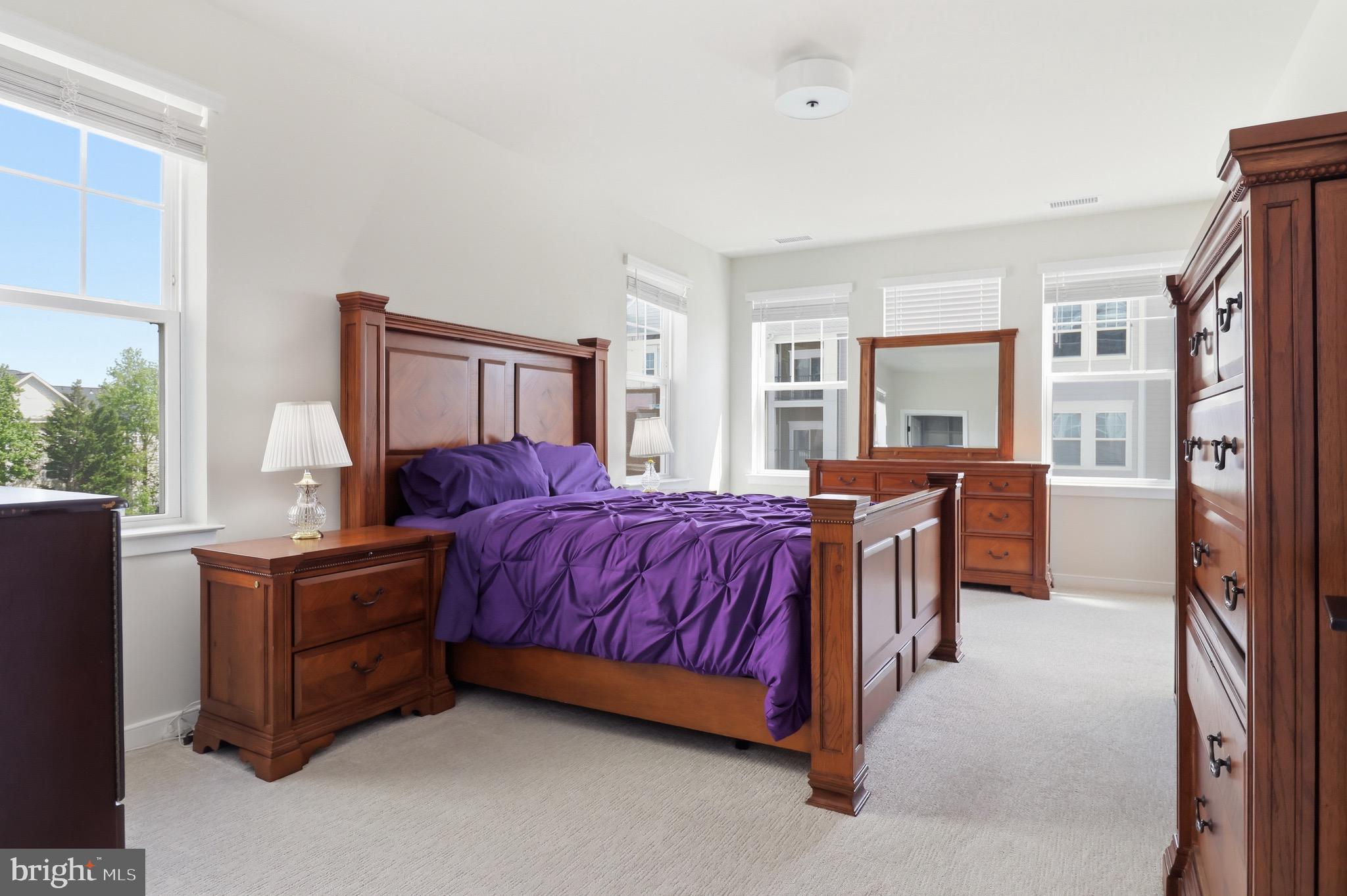 GATHERINGS AT POTOMAC STATION - Residential